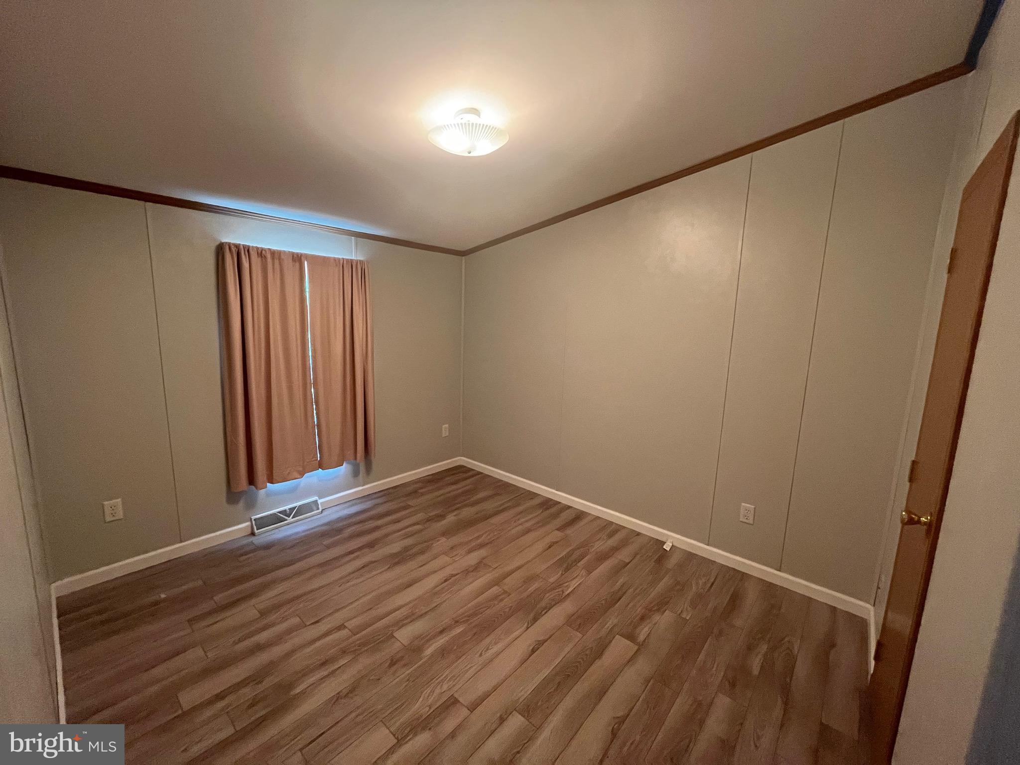 HEISTERS CREEK - Residential