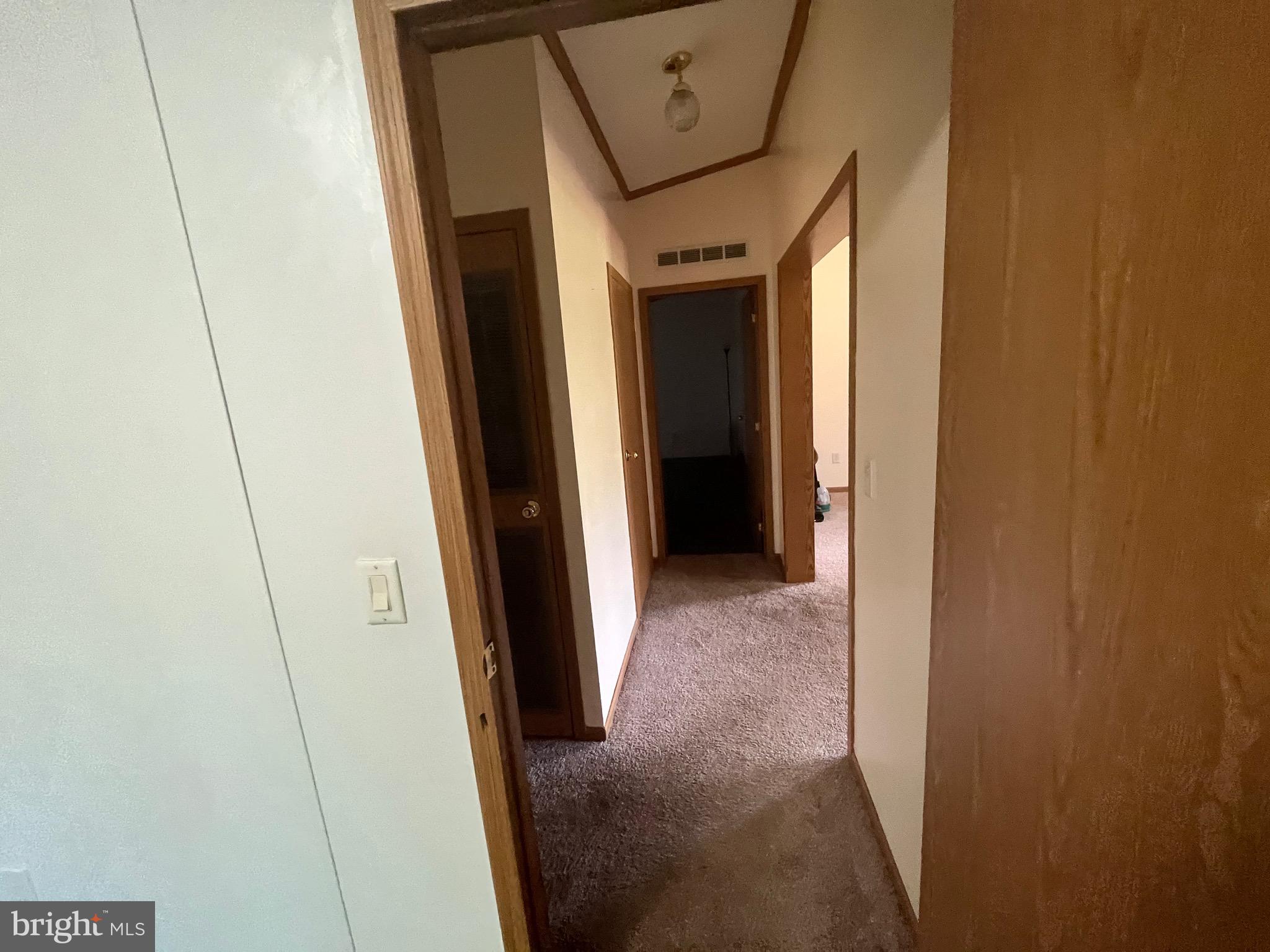 HEISTERS CREEK - Residential