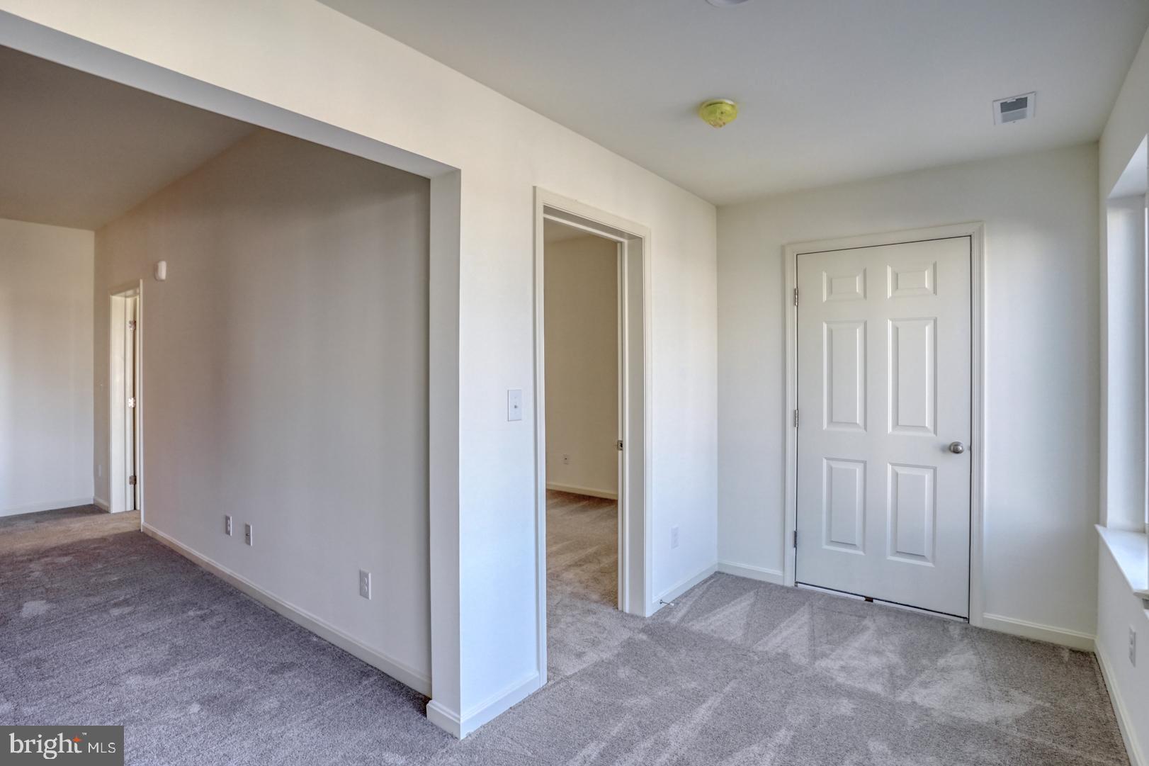 HEARTHSTONE MANOR - Residential