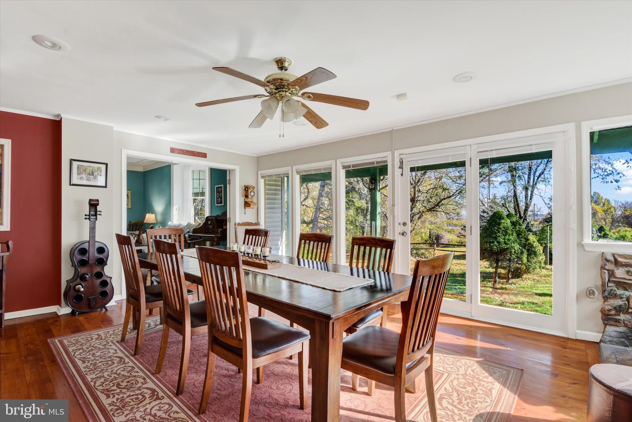 CLIFTON VIEW - Residential