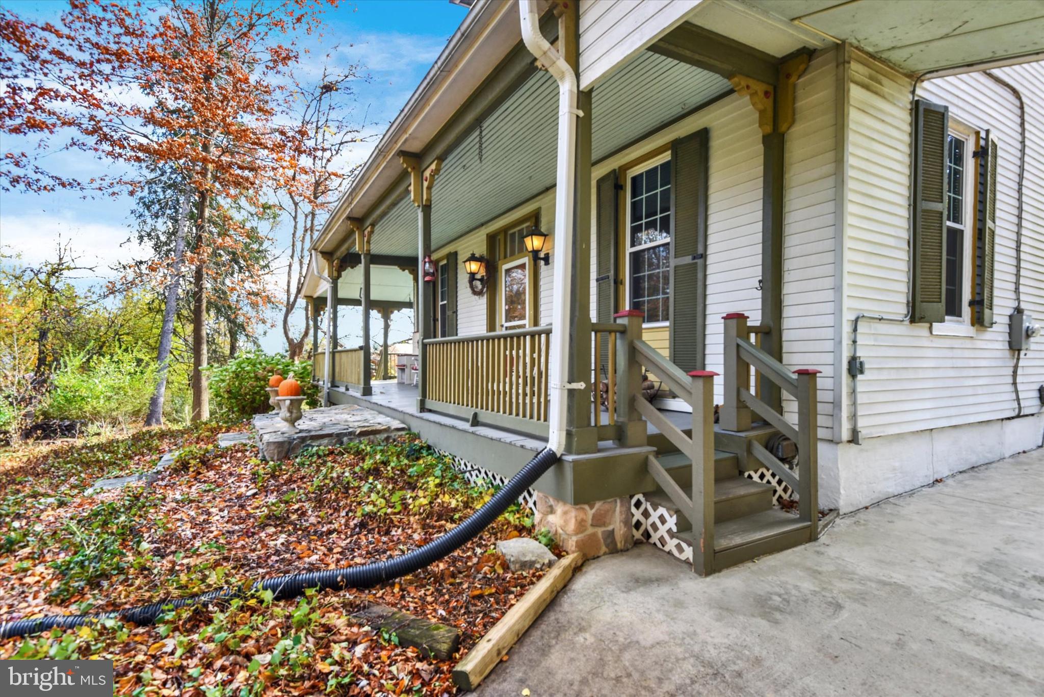 CLIFTON VIEW - Residential