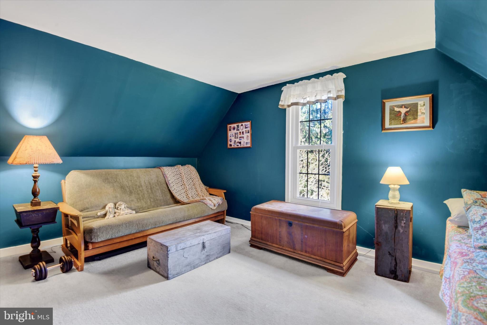 CLIFTON VIEW - Residential