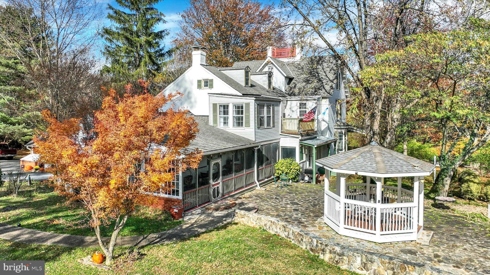 CLIFTON VIEW - Residential