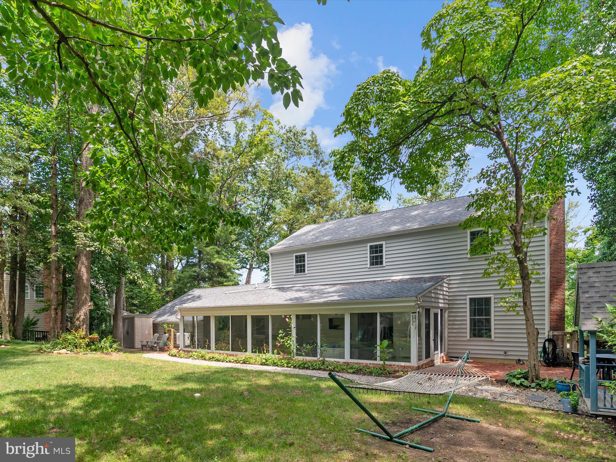 LAKE FOREST - Residential