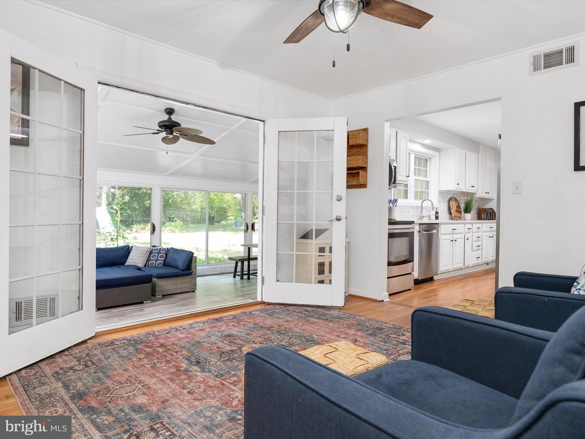 LAKE FOREST - Residential