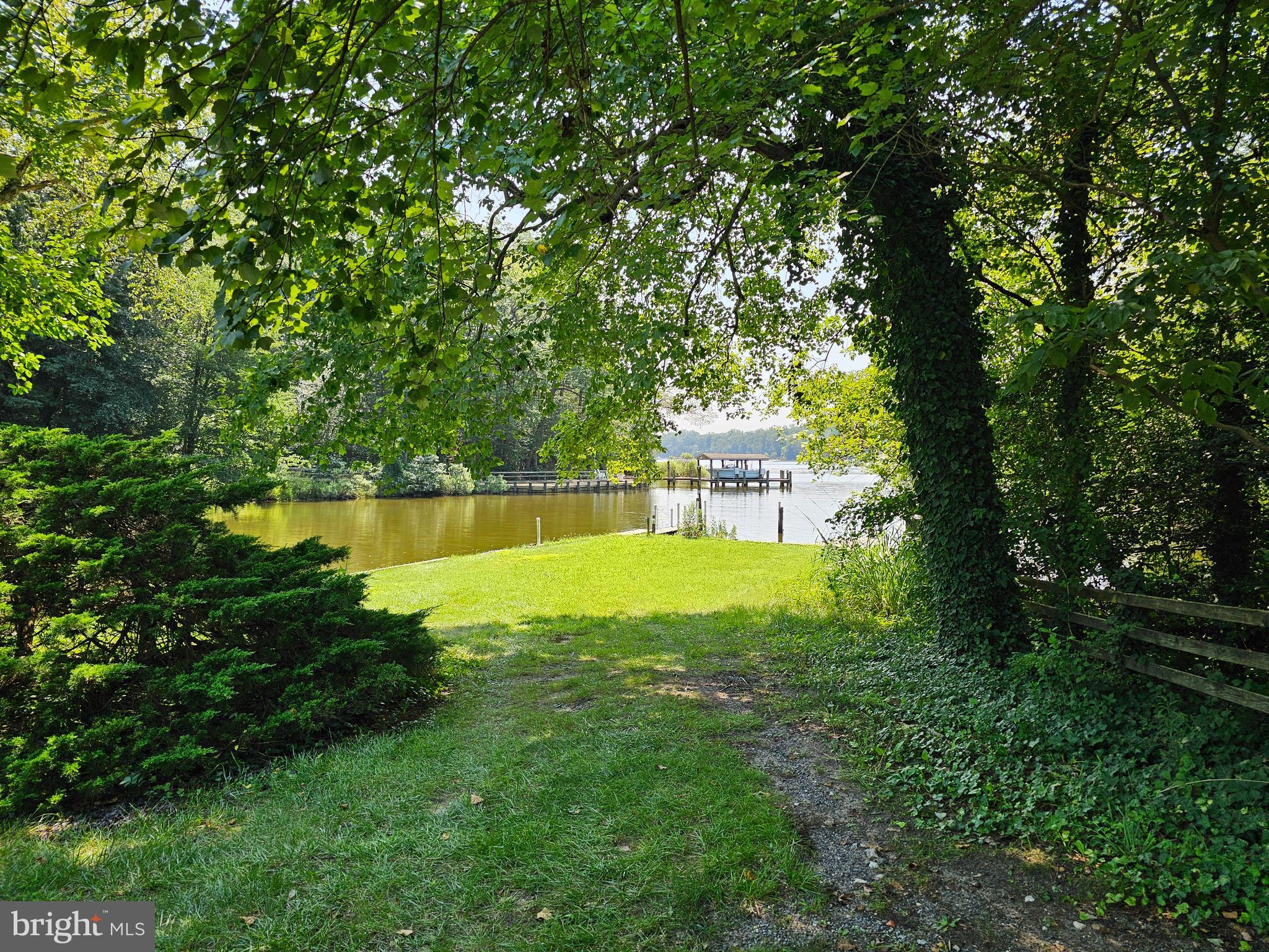 LAKE FOREST - Residential