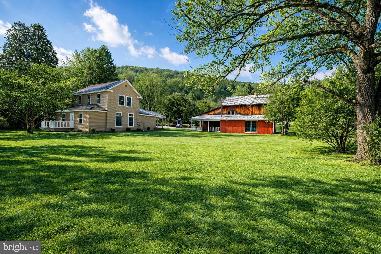 GRANTSVILLE - Residential