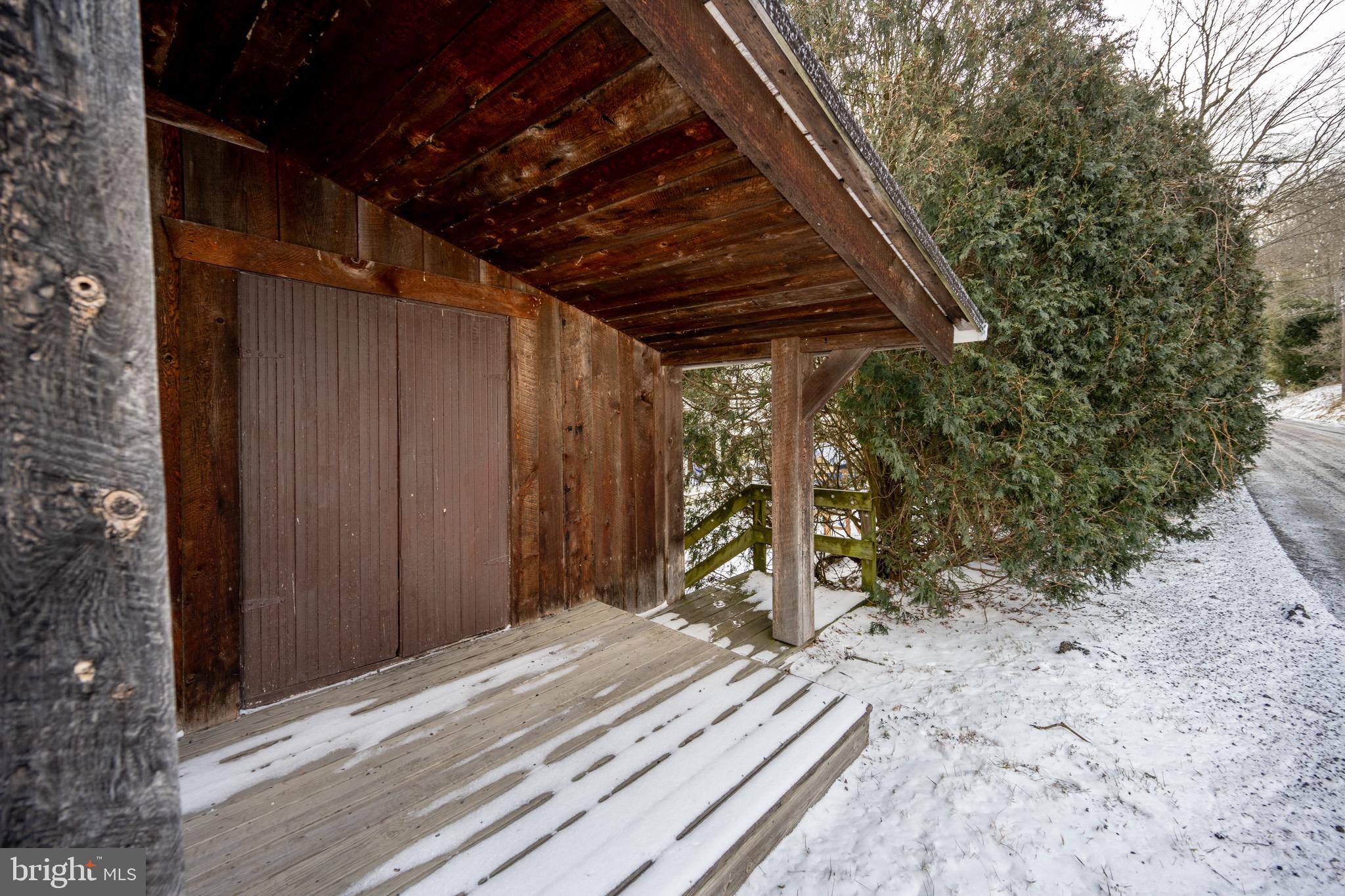 GRANTSVILLE - Residential