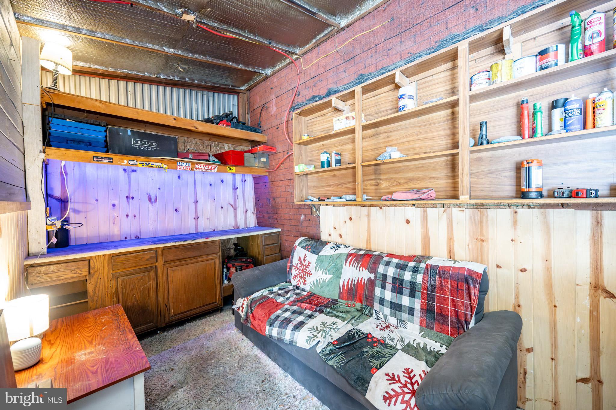 GRANTSVILLE - Residential