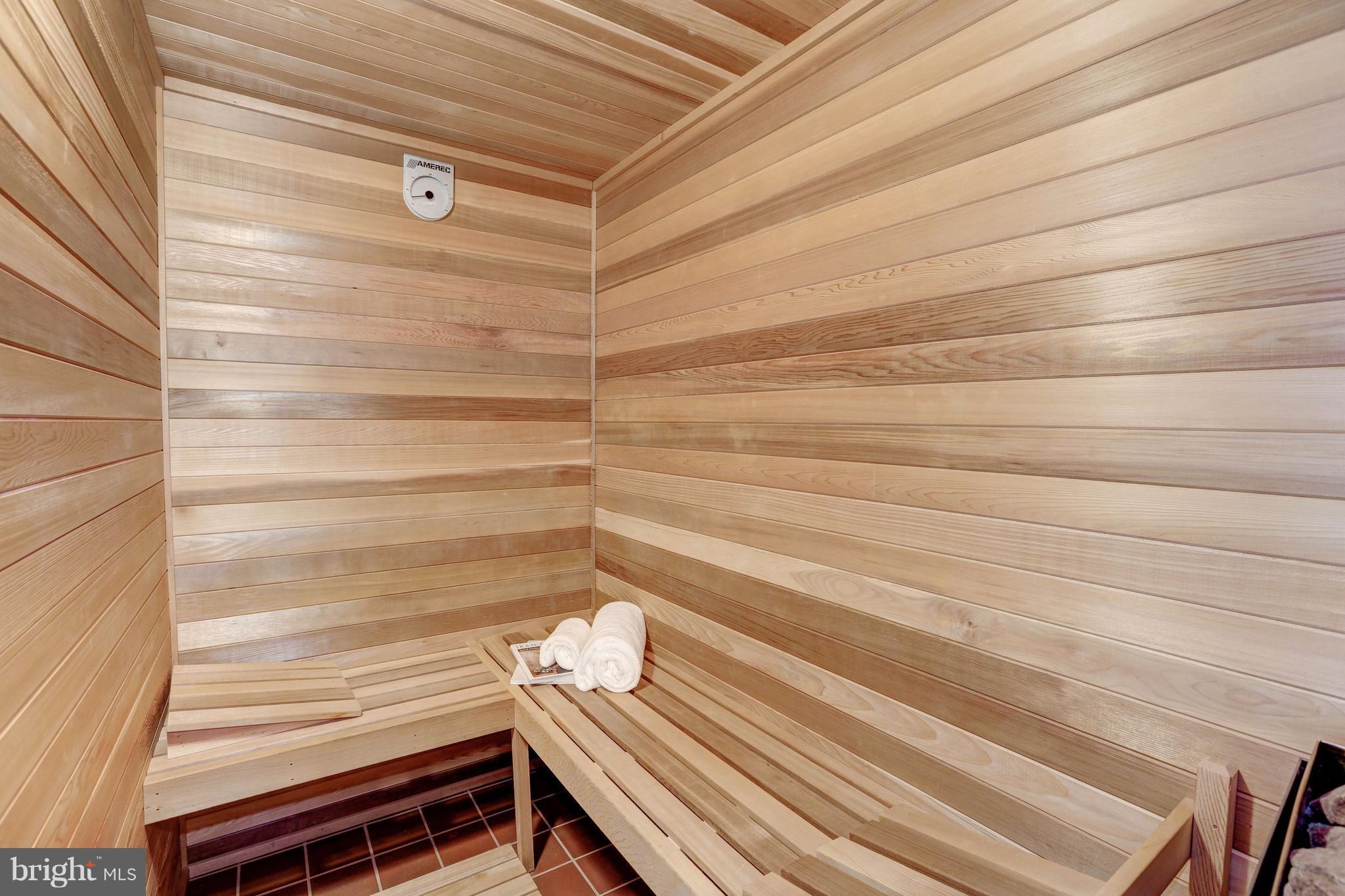 POTOMAC OUTSIDE - Residential