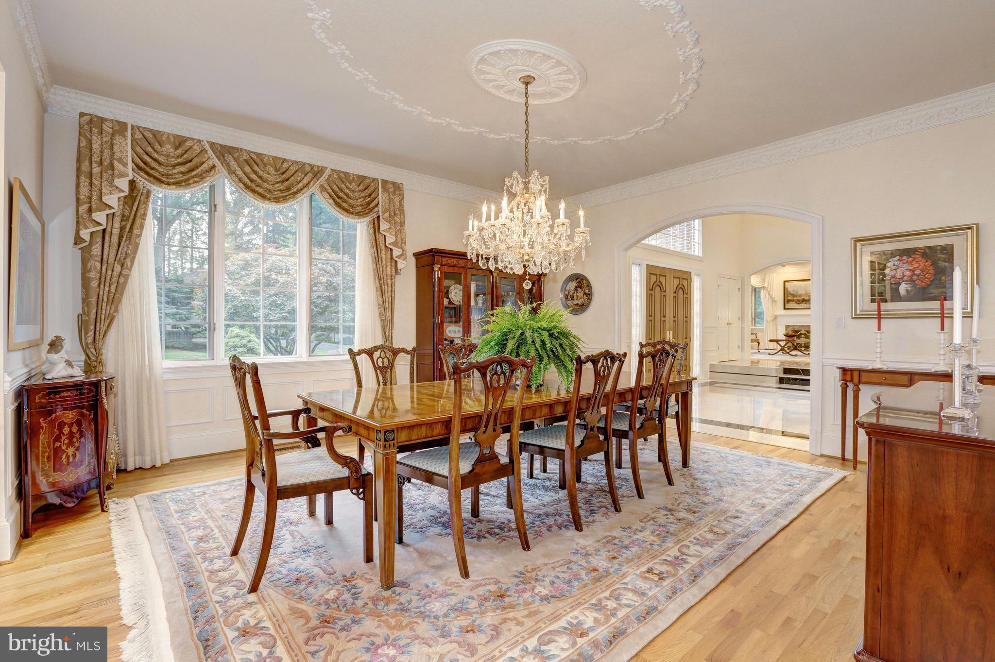 POTOMAC OUTSIDE - Residential