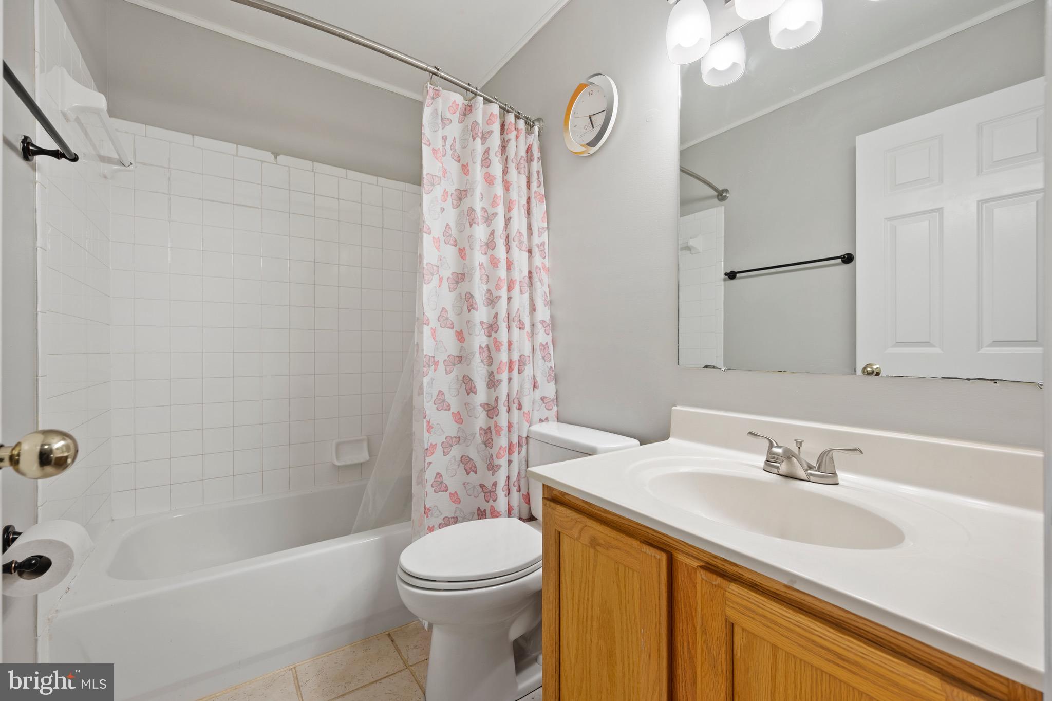 SEVEN OAKS - Residential