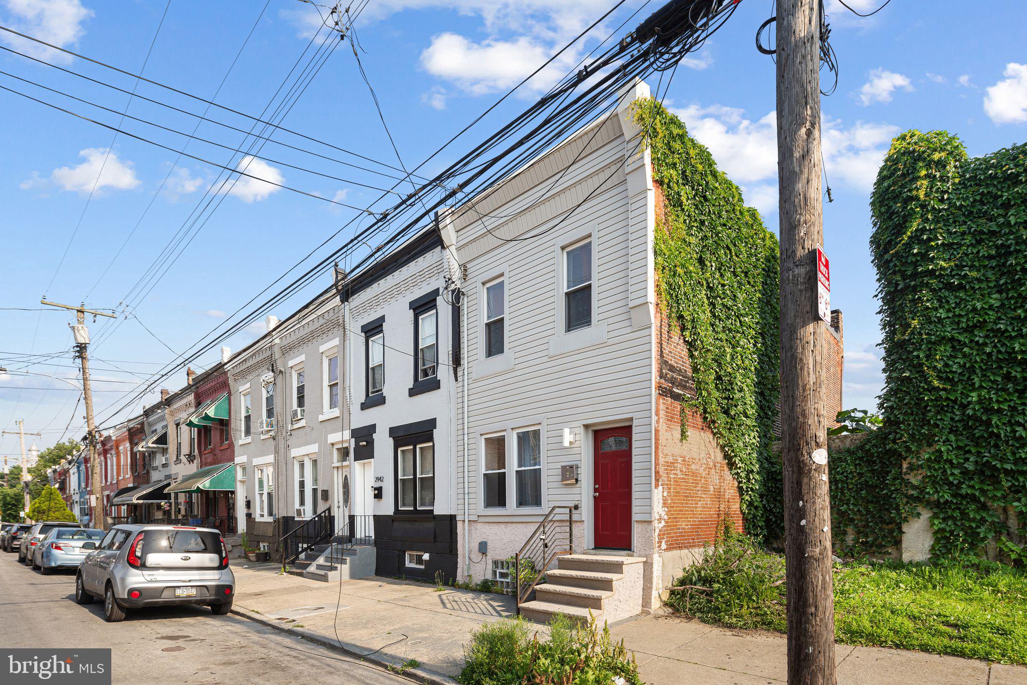 2944 W SUSQUEHANNA AVENUE