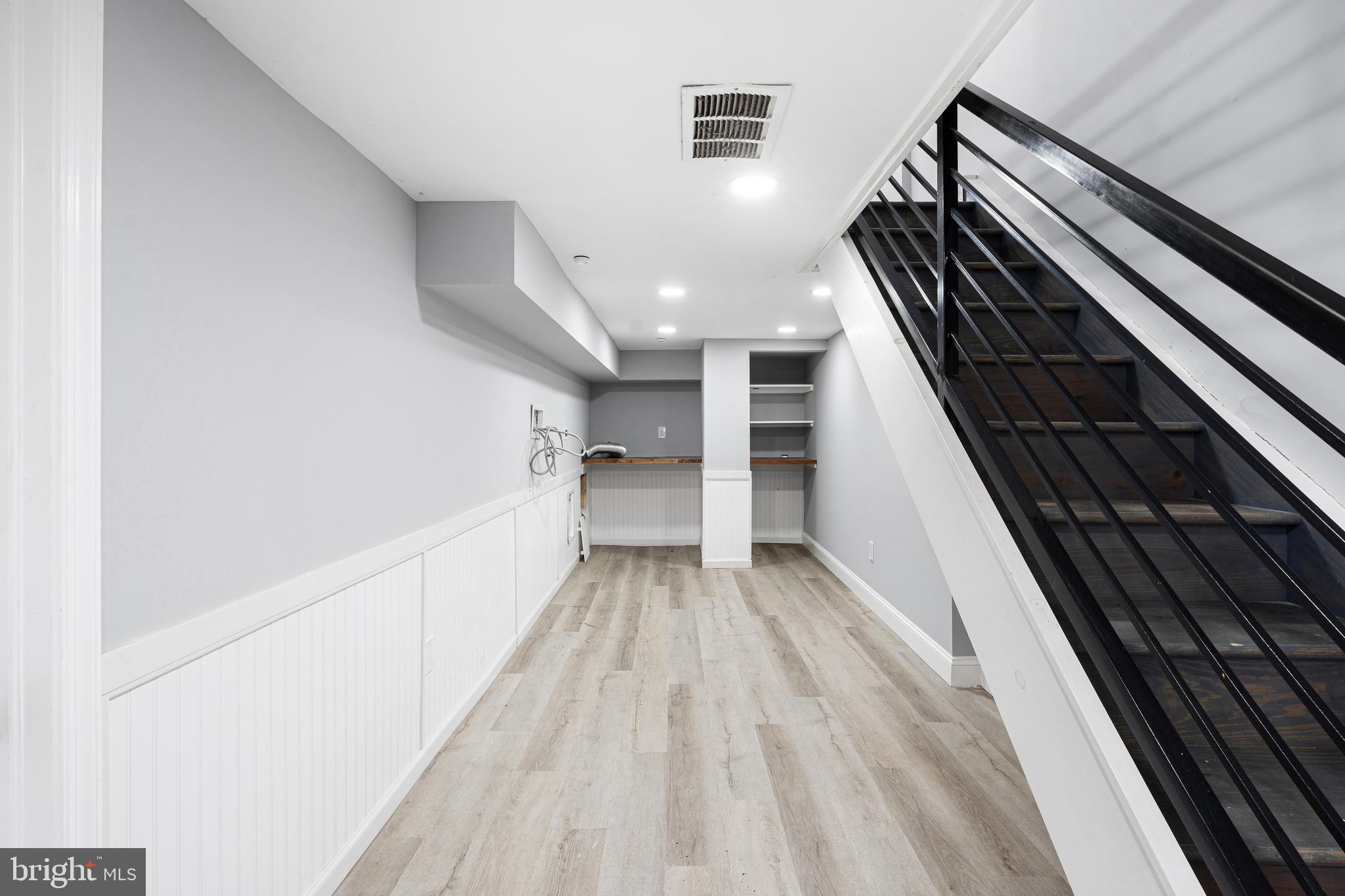 STRAWBERRY MANSION - Residential