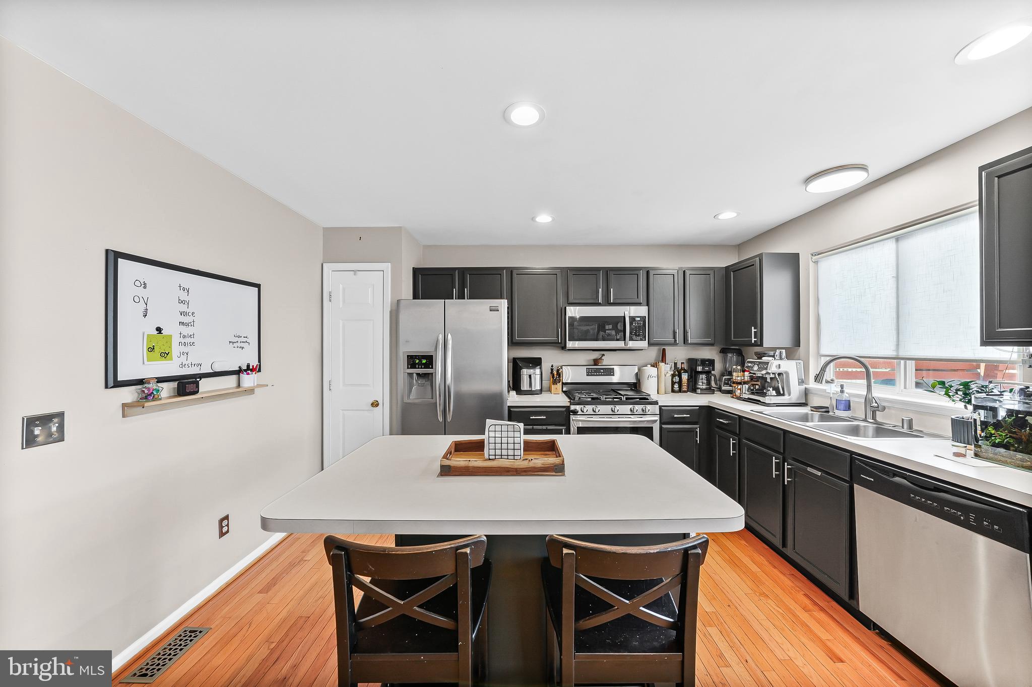 RIVER WALK - Residential