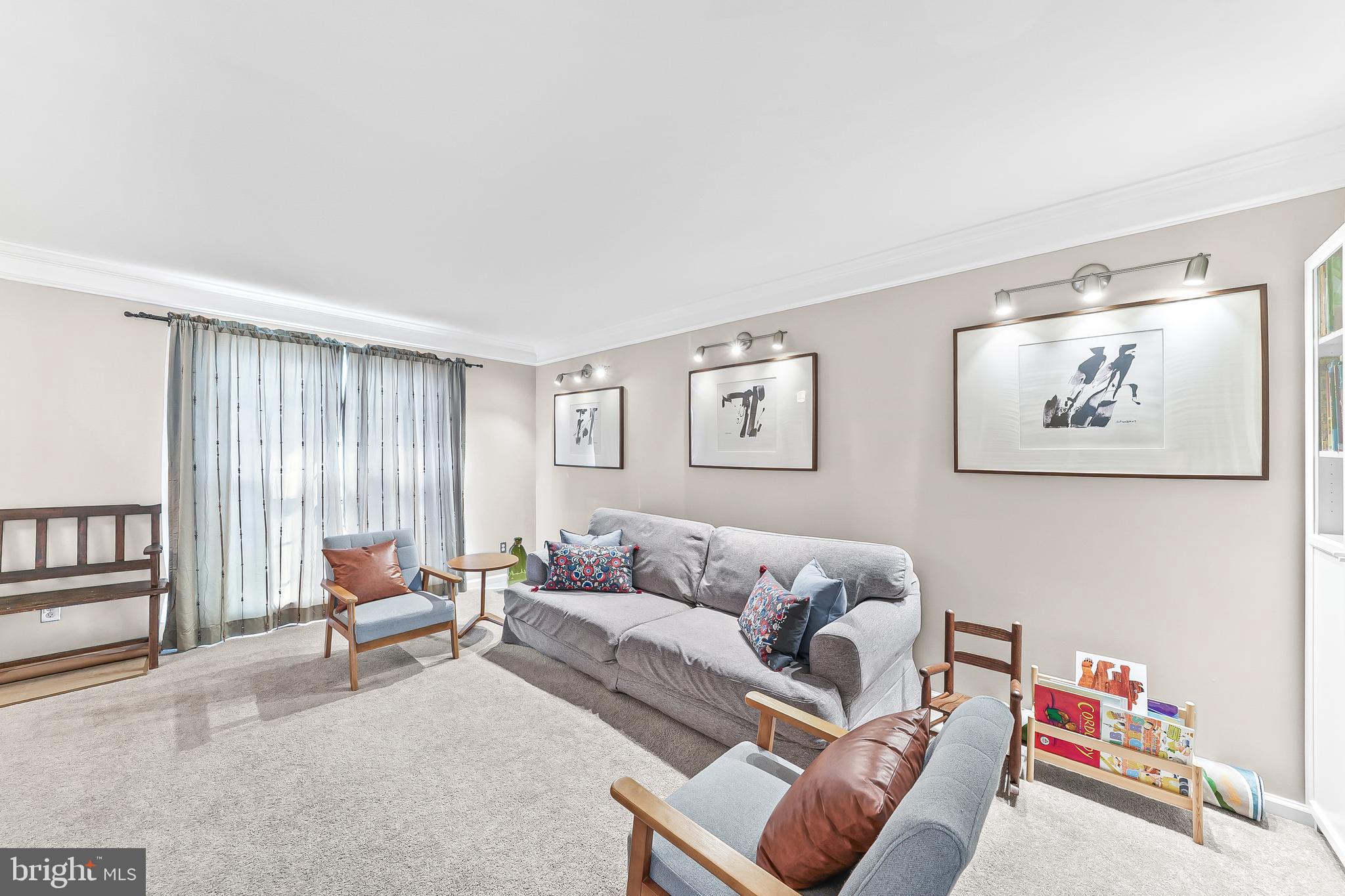 RIVER WALK - Residential