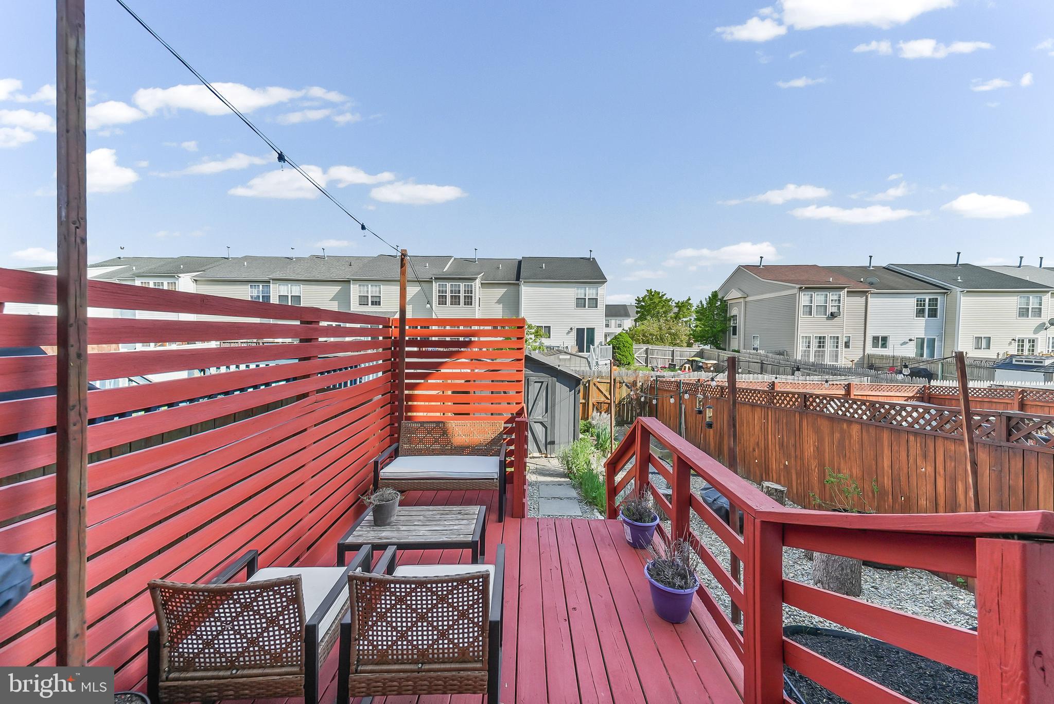 RIVER WALK - Residential