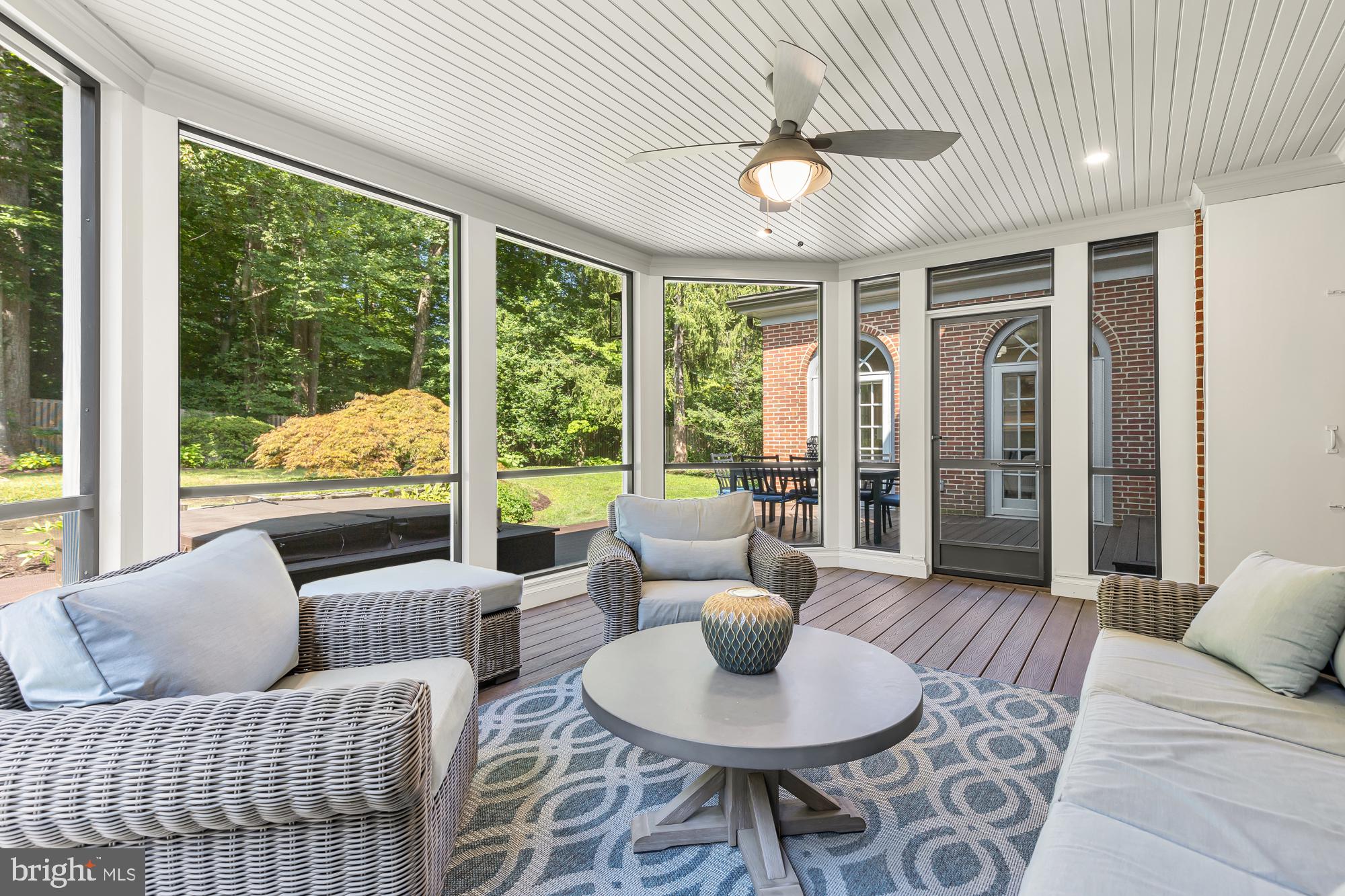 BRADLEY HILLS - Residential