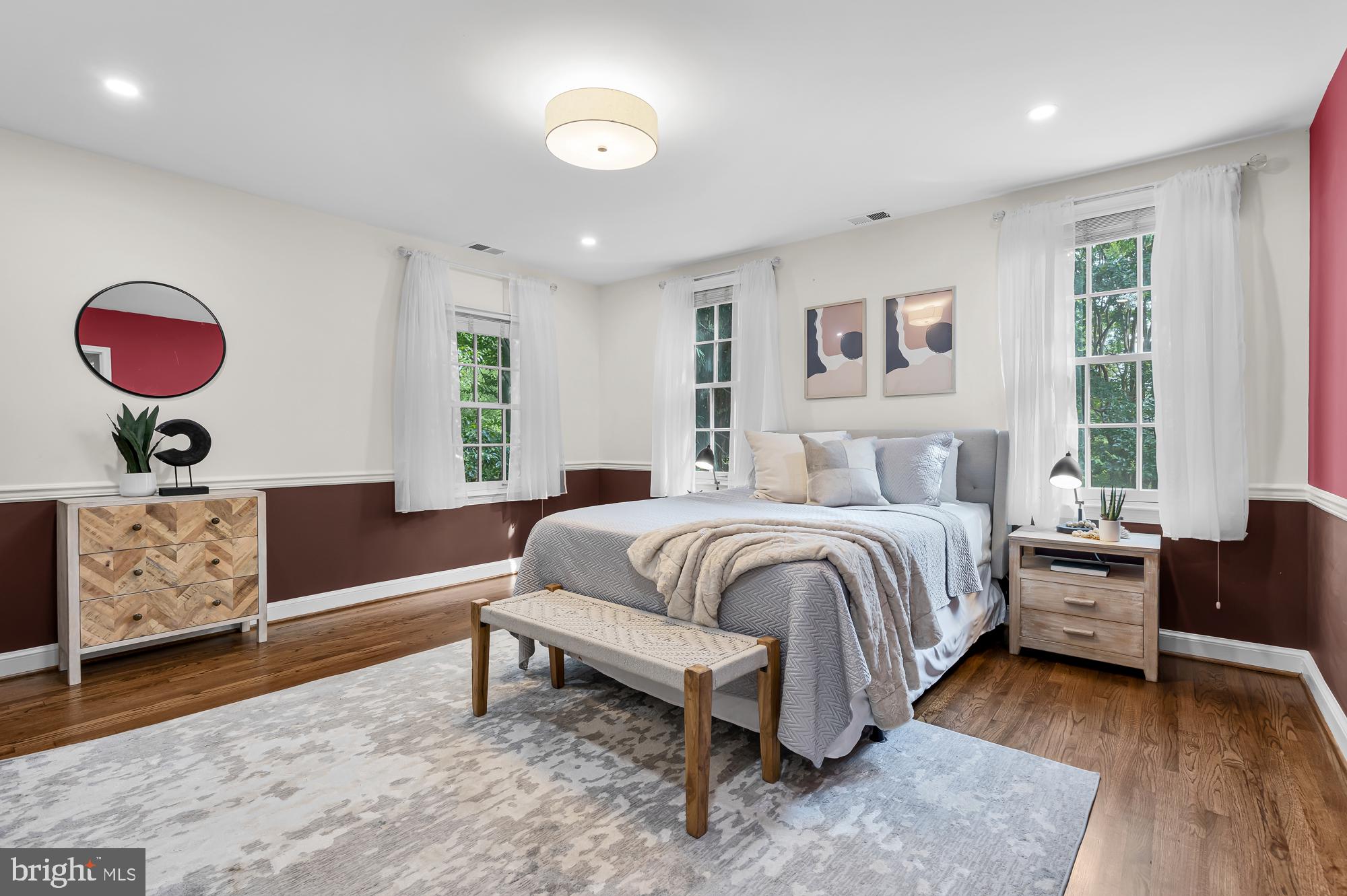 BRADLEY HILLS - Residential