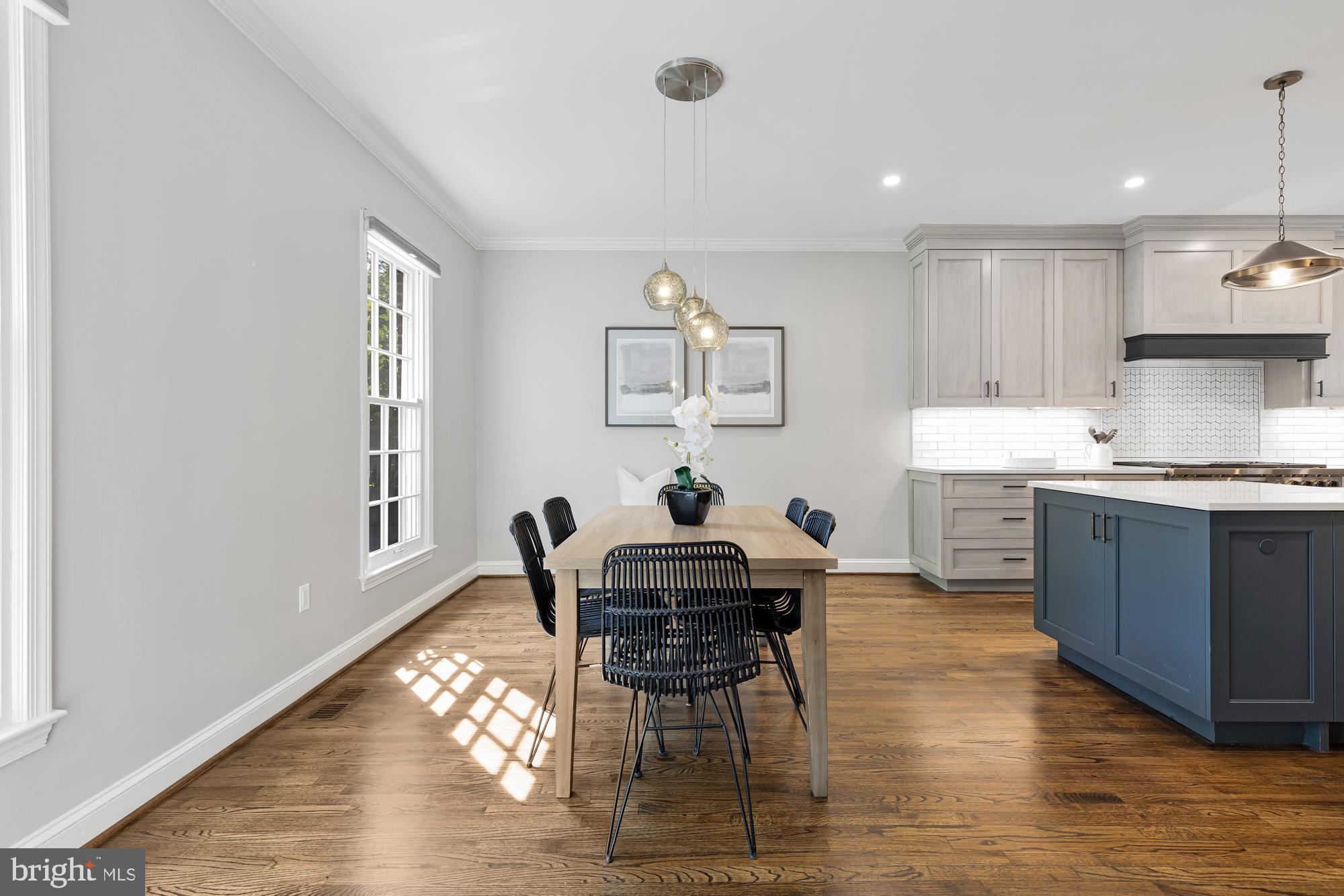 BRADLEY HILLS - Residential