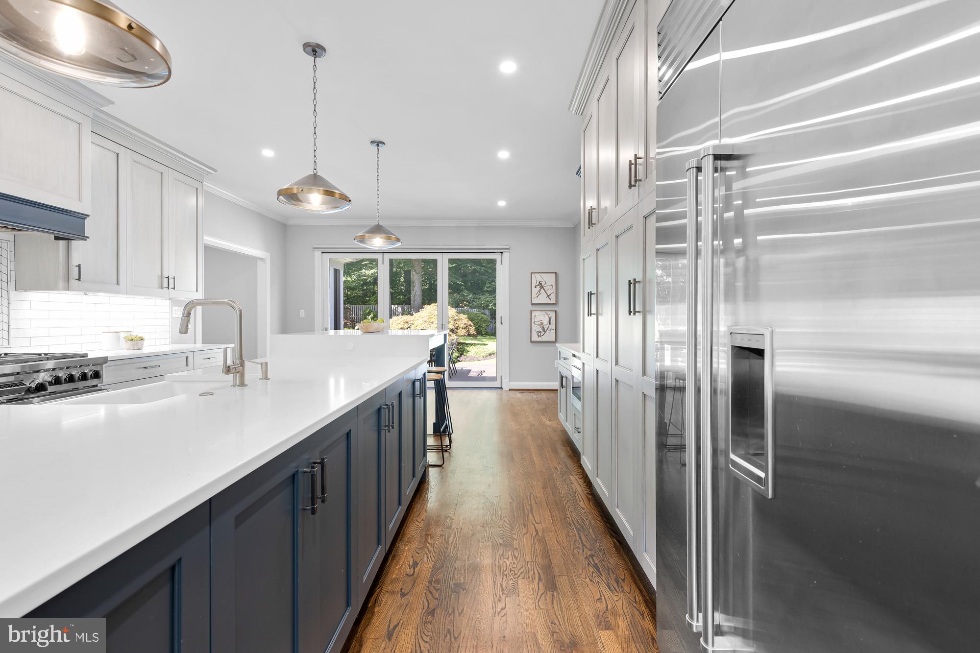 BRADLEY HILLS - Residential