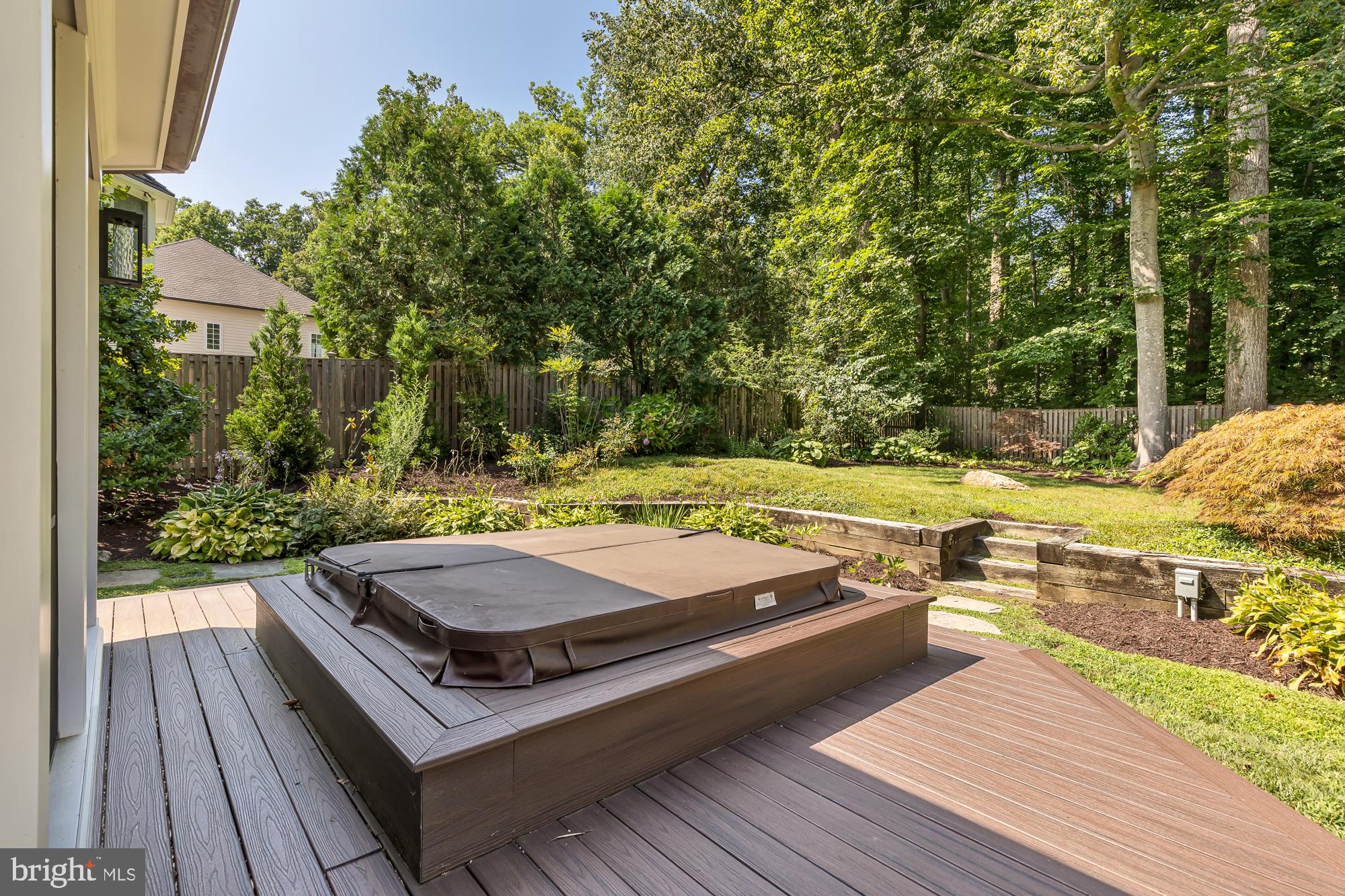 BRADLEY HILLS - Residential