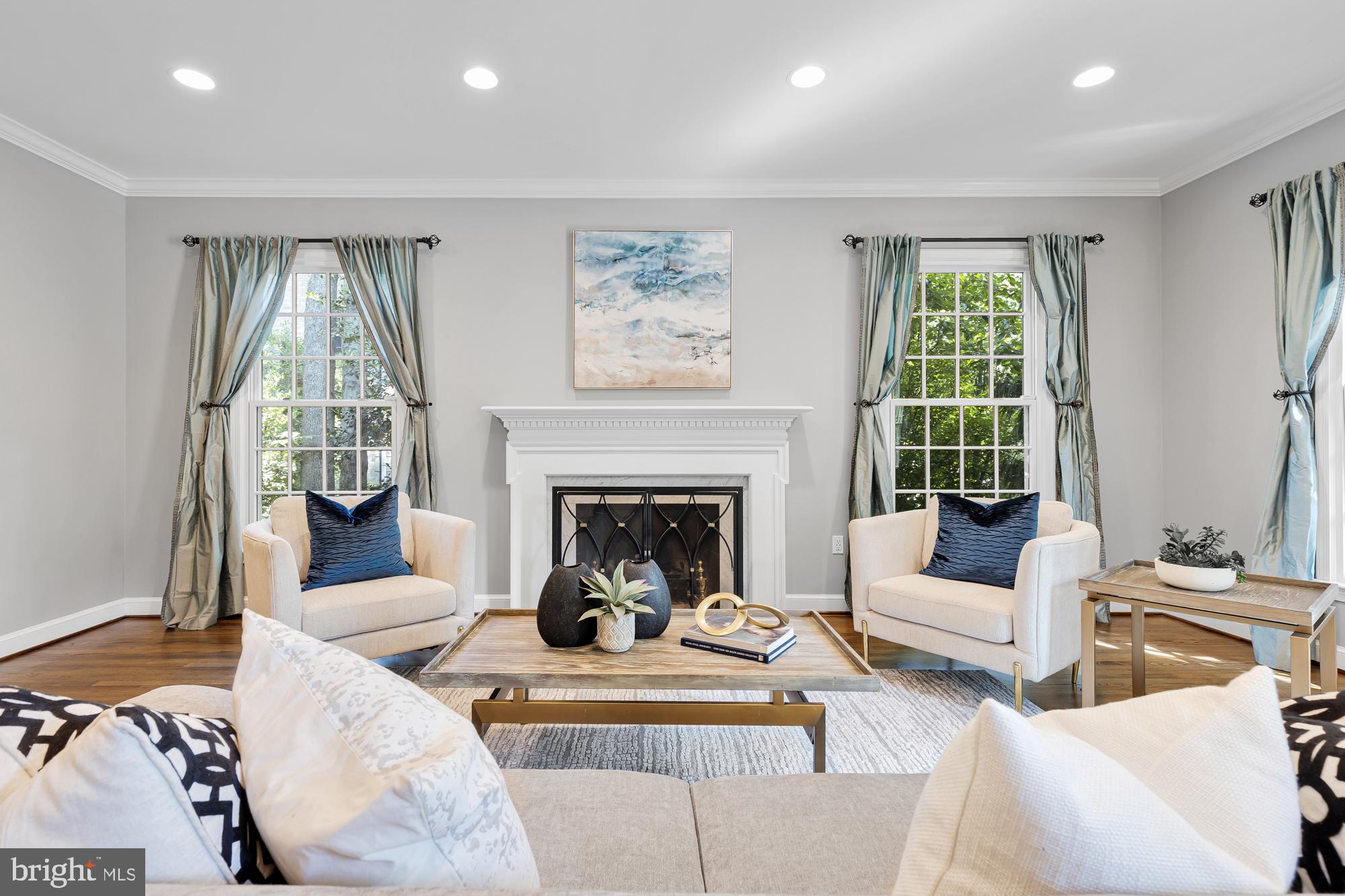 BRADLEY HILLS - Residential