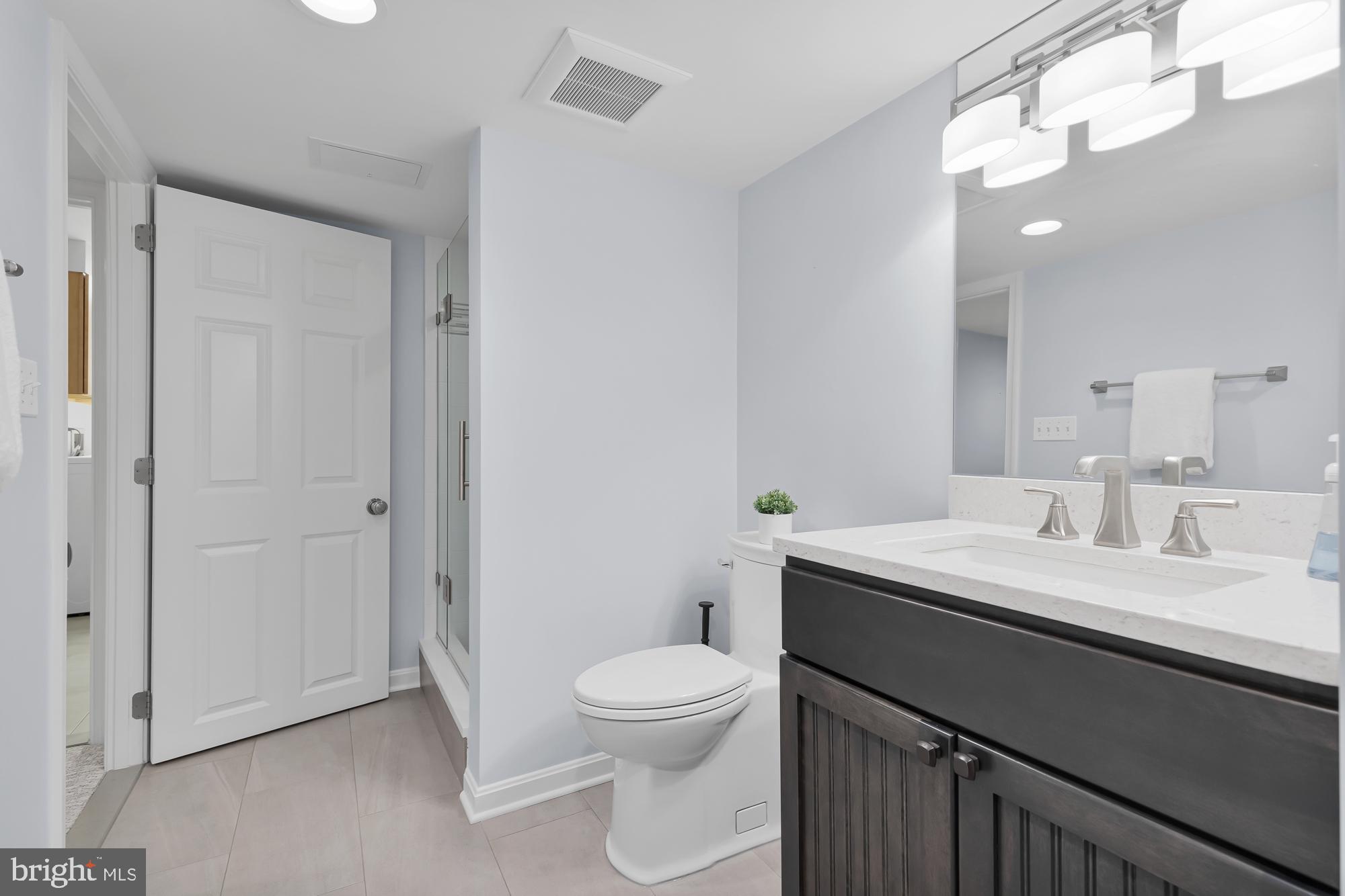 BRADLEY HILLS - Residential