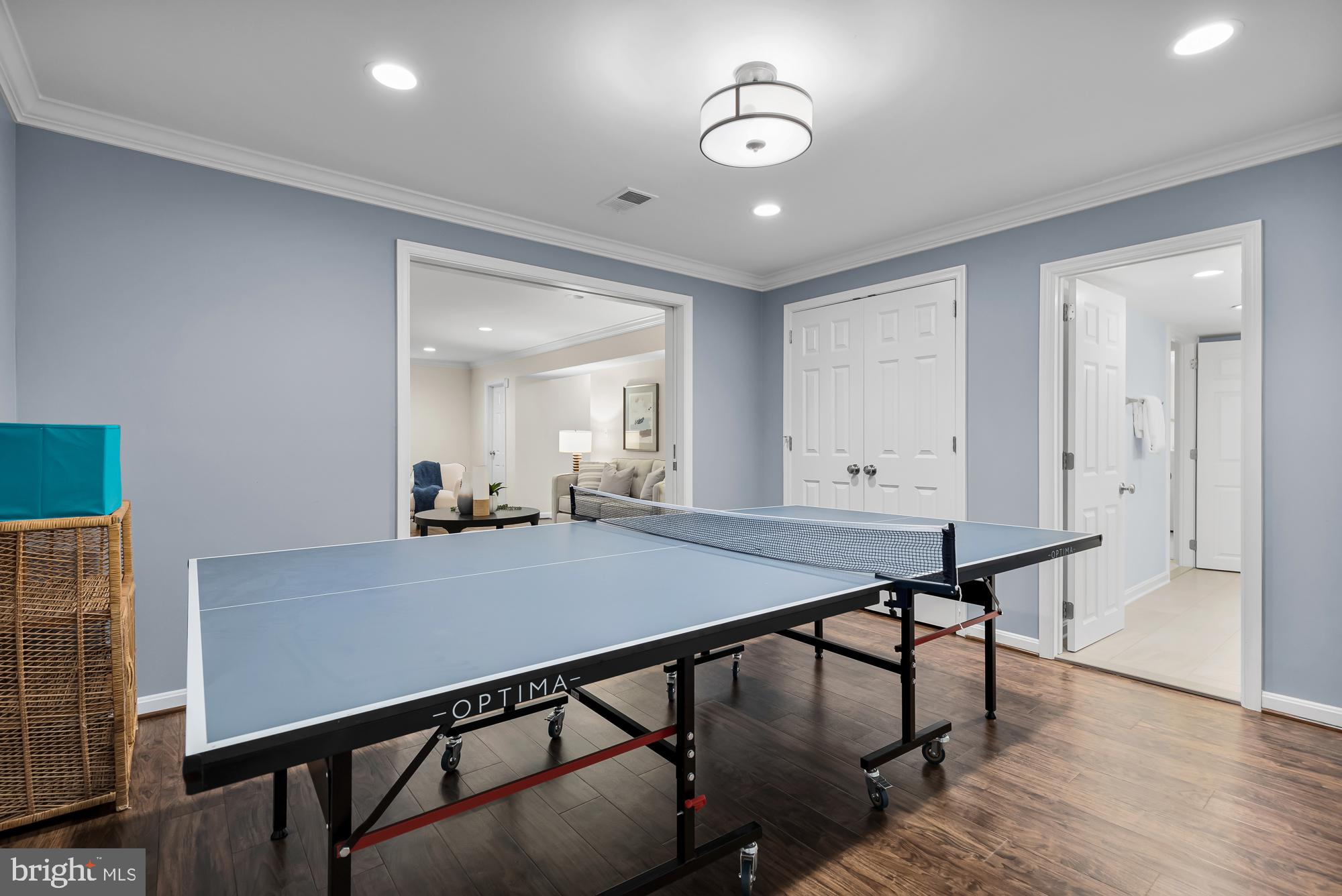 BRADLEY HILLS - Residential