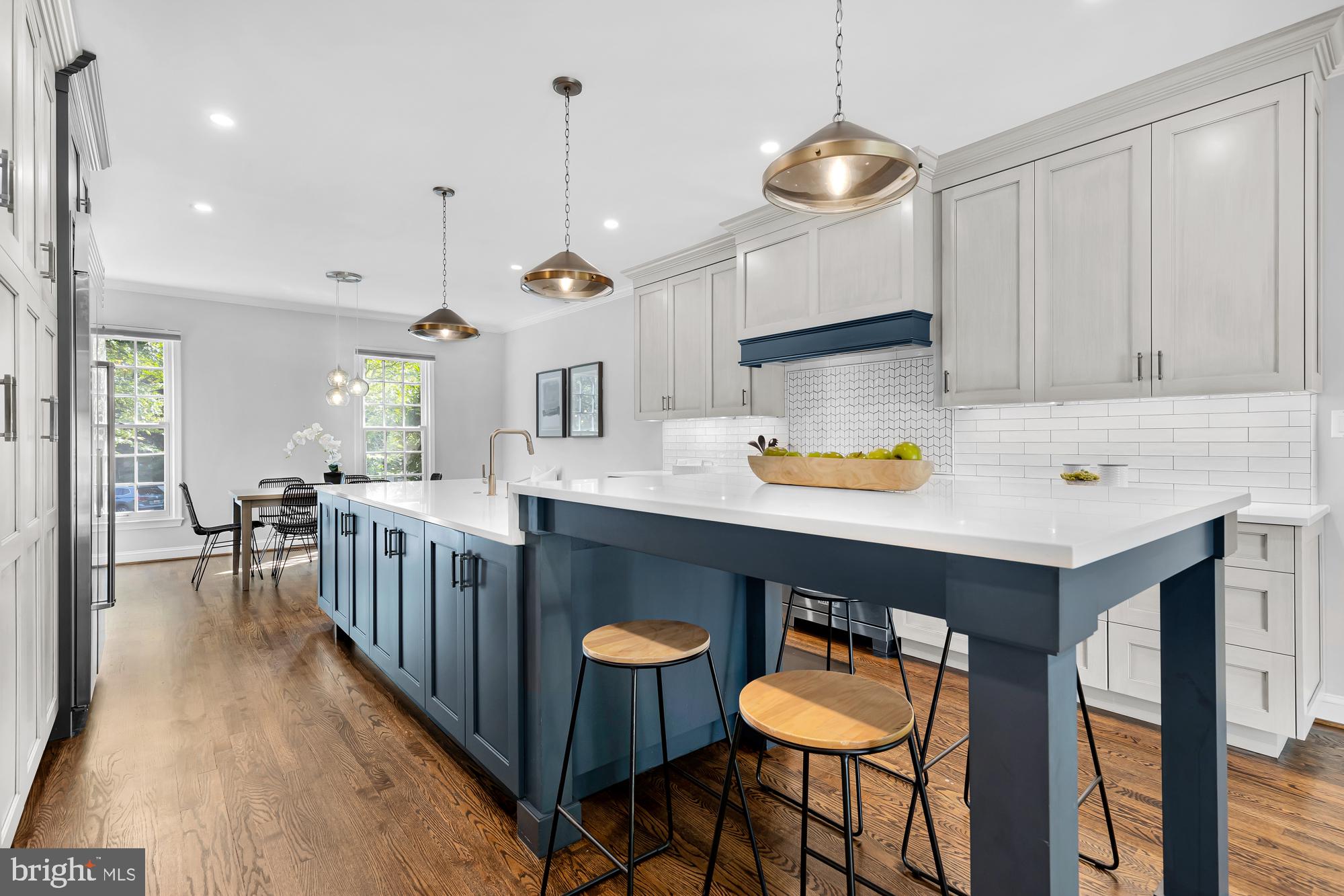 BRADLEY HILLS - Residential