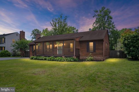 1112 POTOMAC DRIVE STAFFORD VA 22554