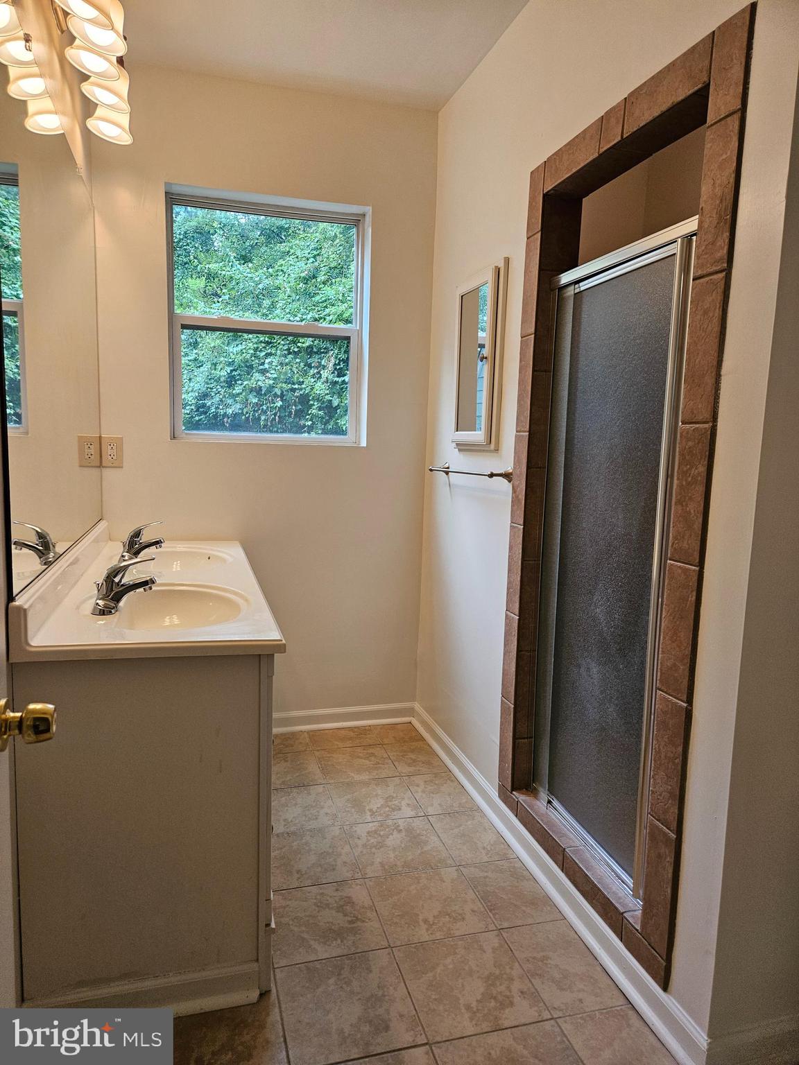 BRIARWOOD - Residential