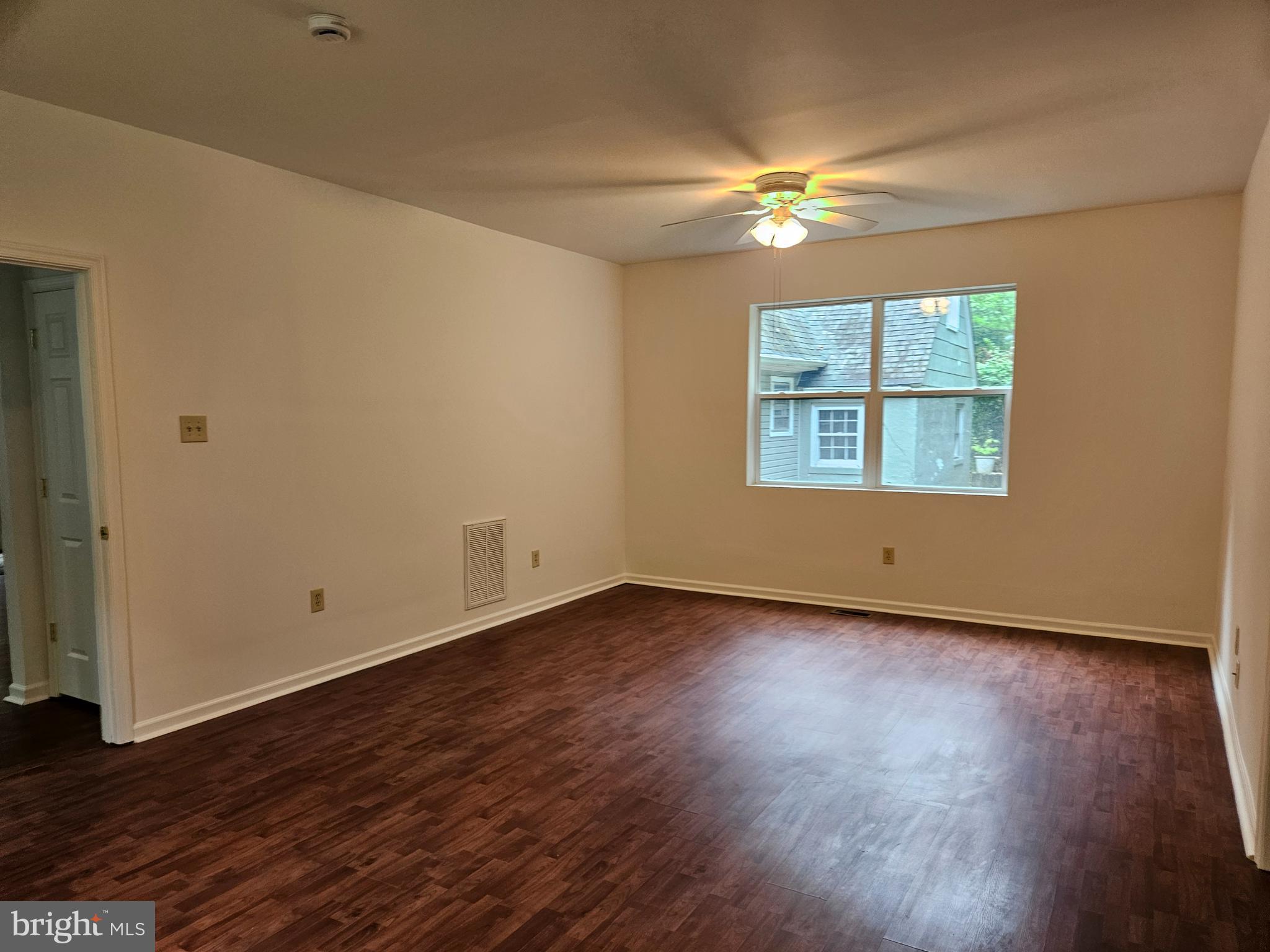 BRIARWOOD - Residential