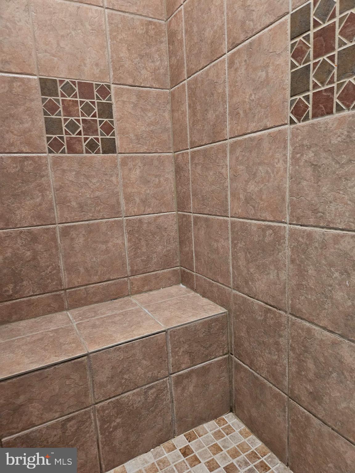 BRIARWOOD - Residential