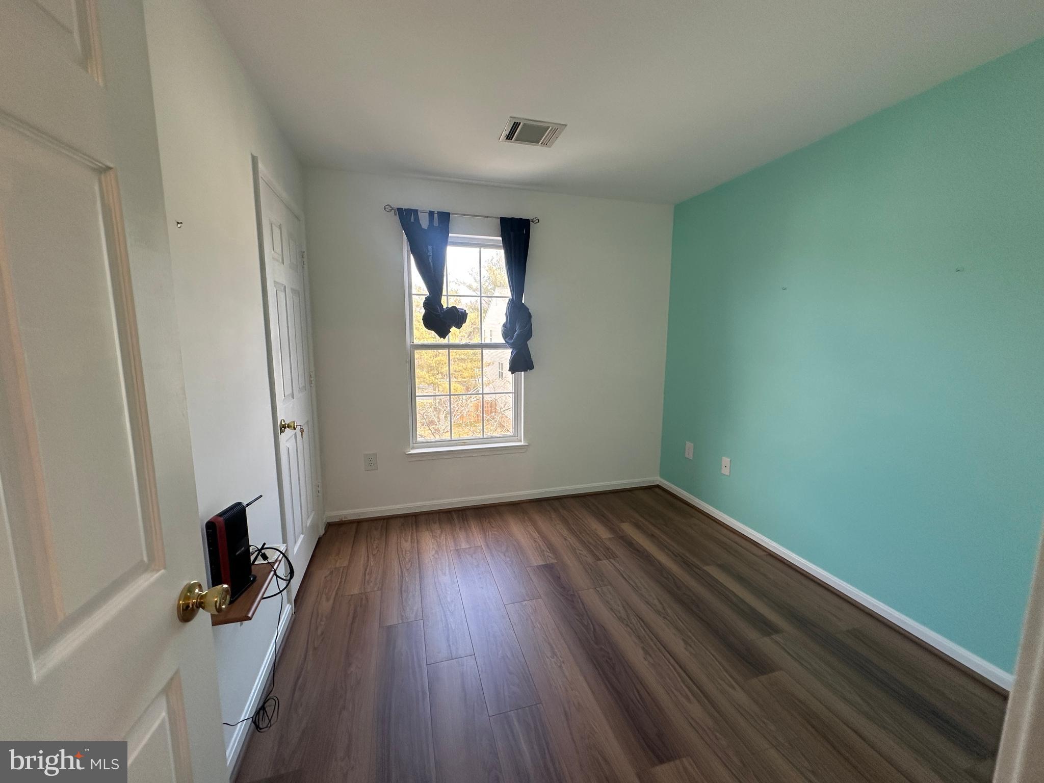 GREAT FALLS CHASE - Residential