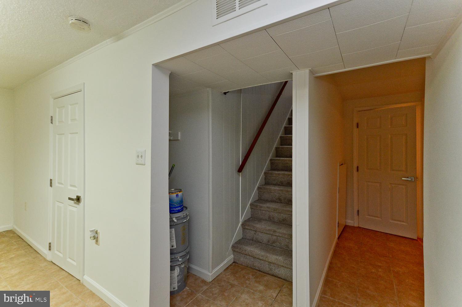 HOLLY SPRINGS - Residential