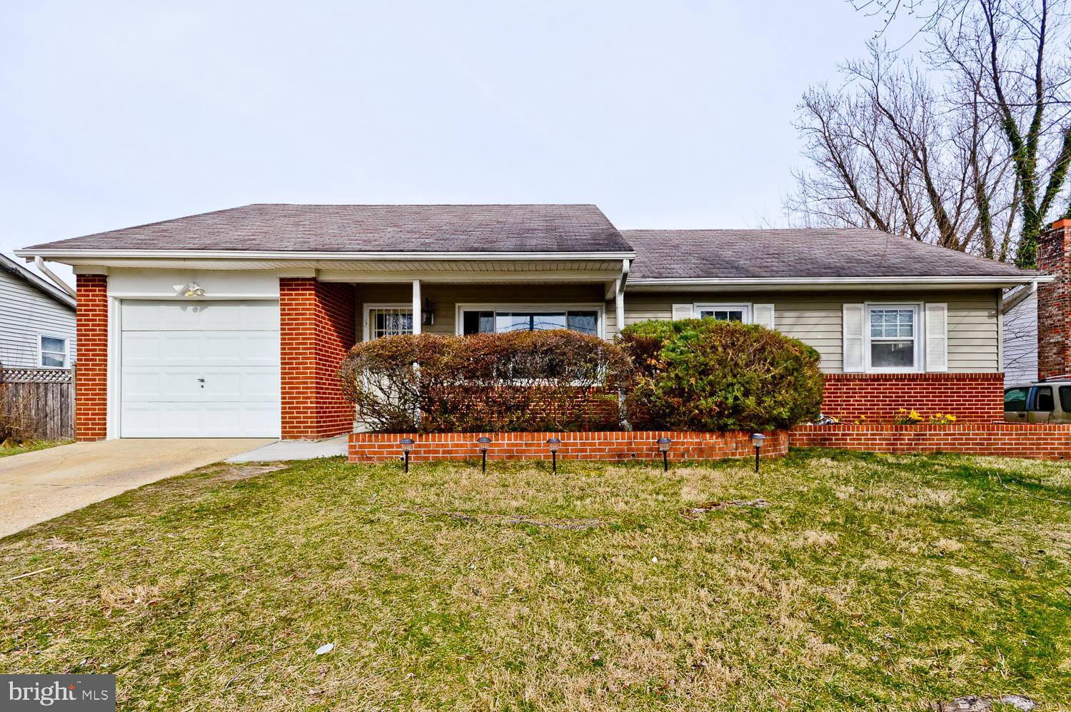 HOLLY SPRINGS - Residential