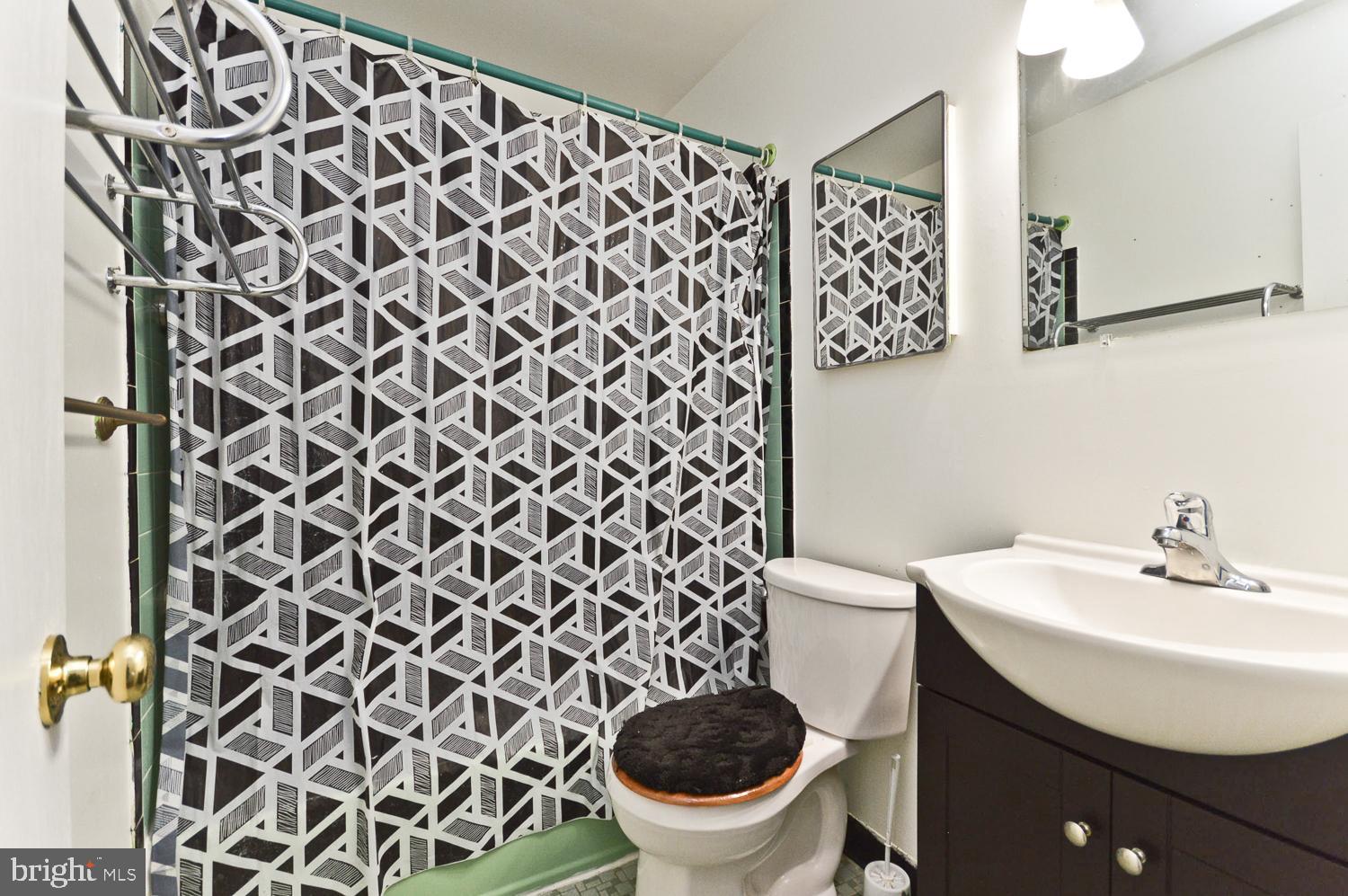 HOLLY SPRINGS - Residential