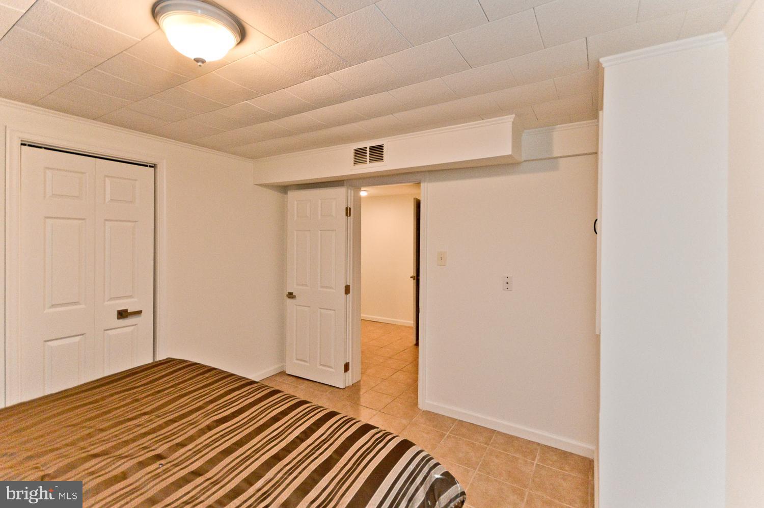 HOLLY SPRINGS - Residential