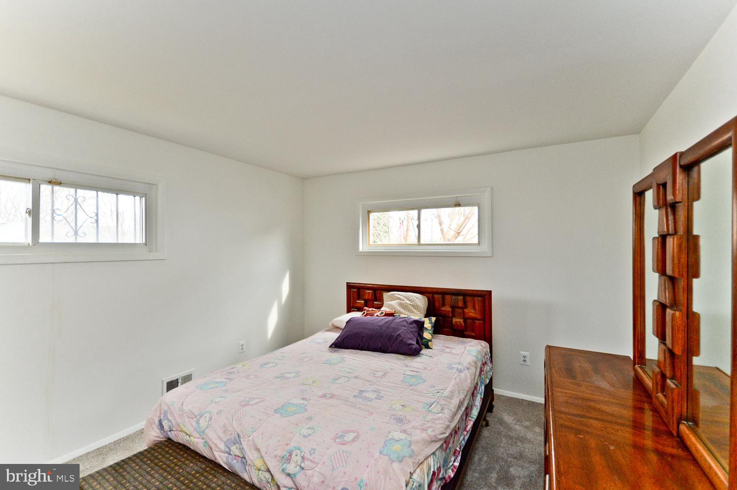 HOLLY SPRINGS - Residential