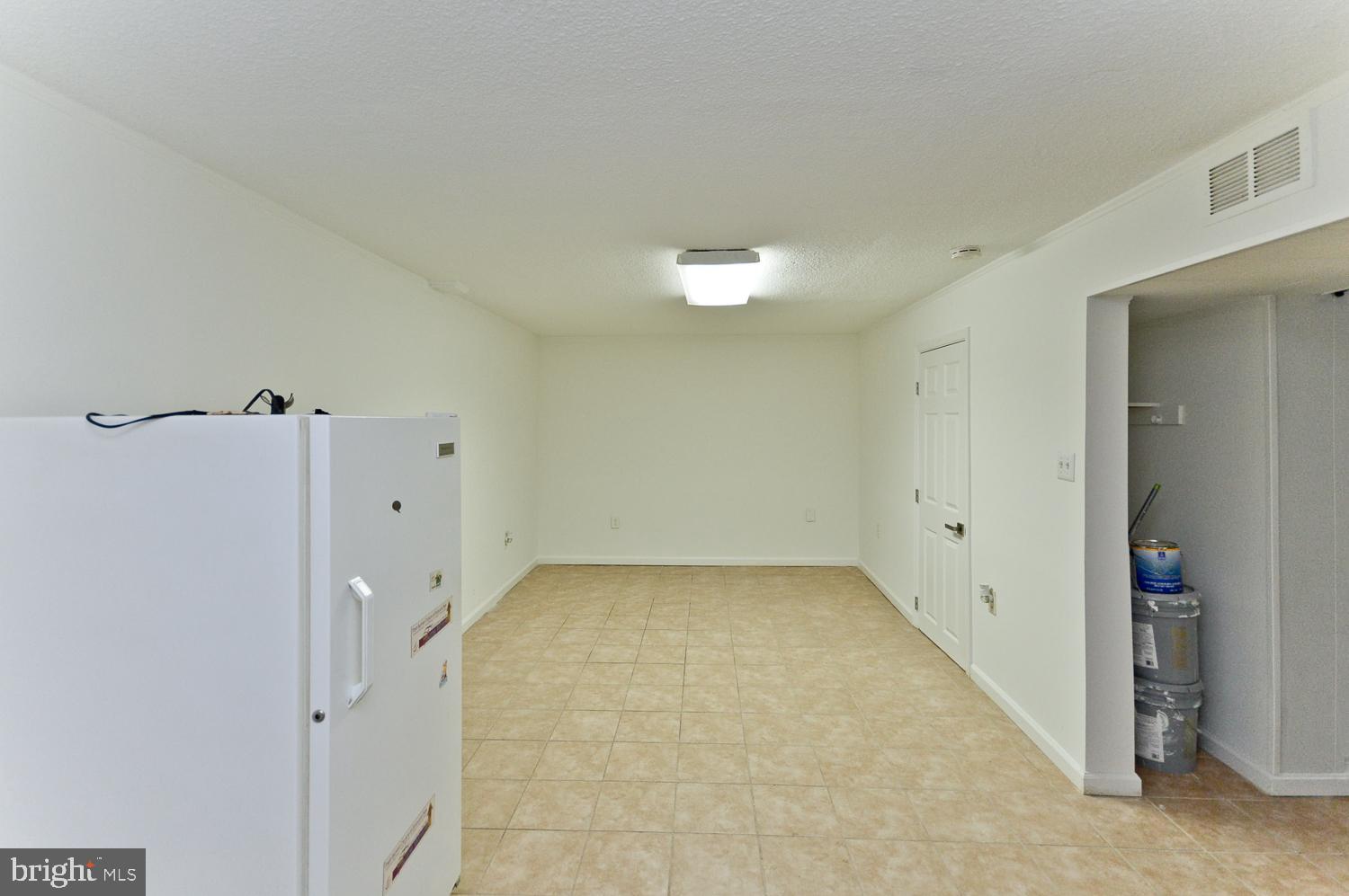 HOLLY SPRINGS - Residential