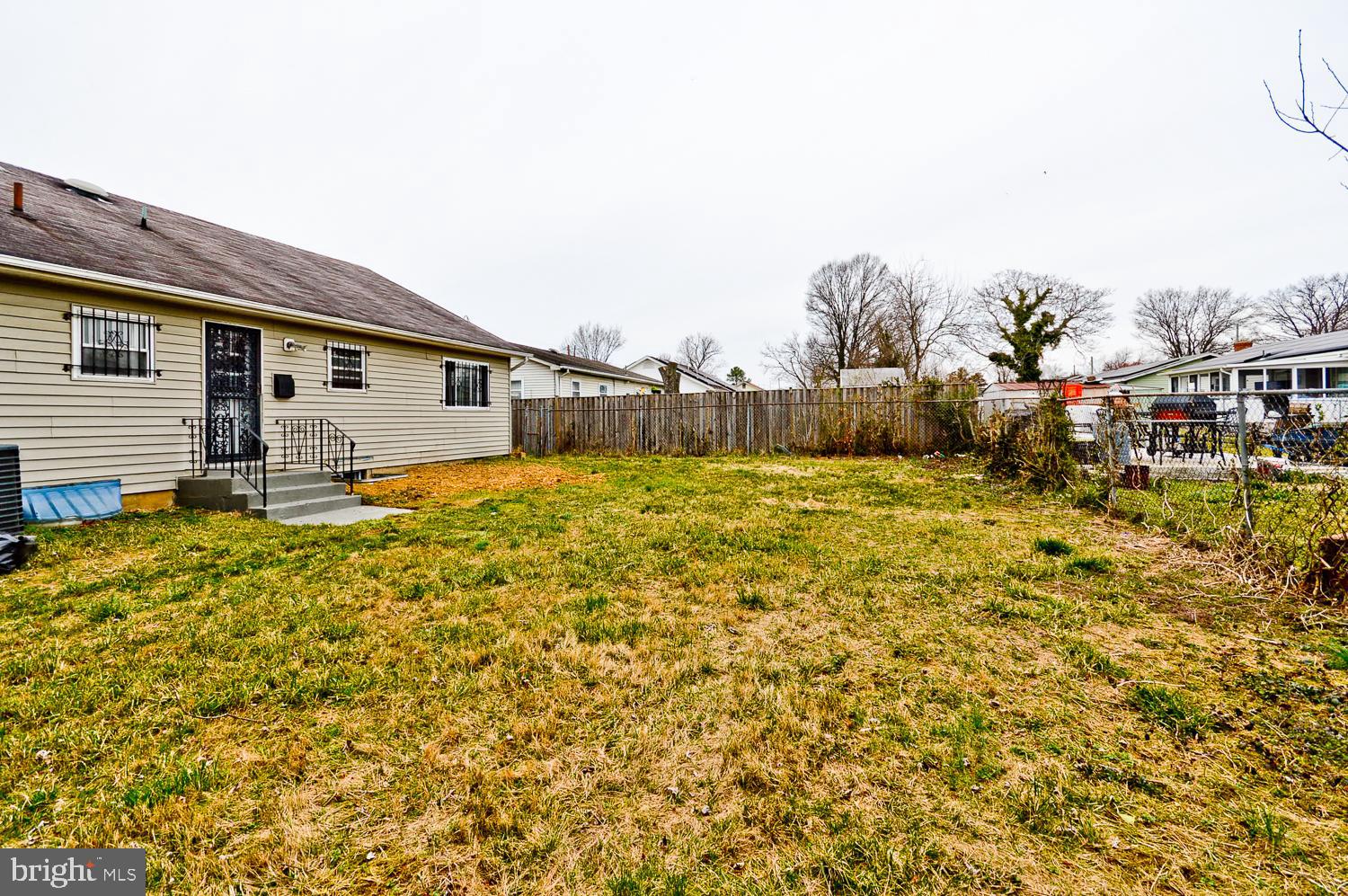 HOLLY SPRINGS - Residential