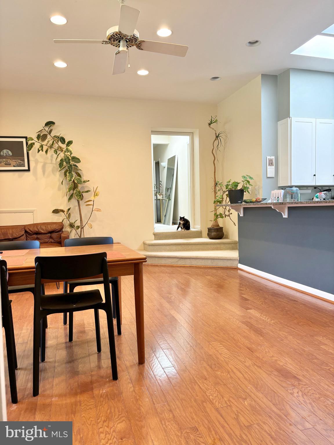 FALLS CHURCH PARK - Residential Lease