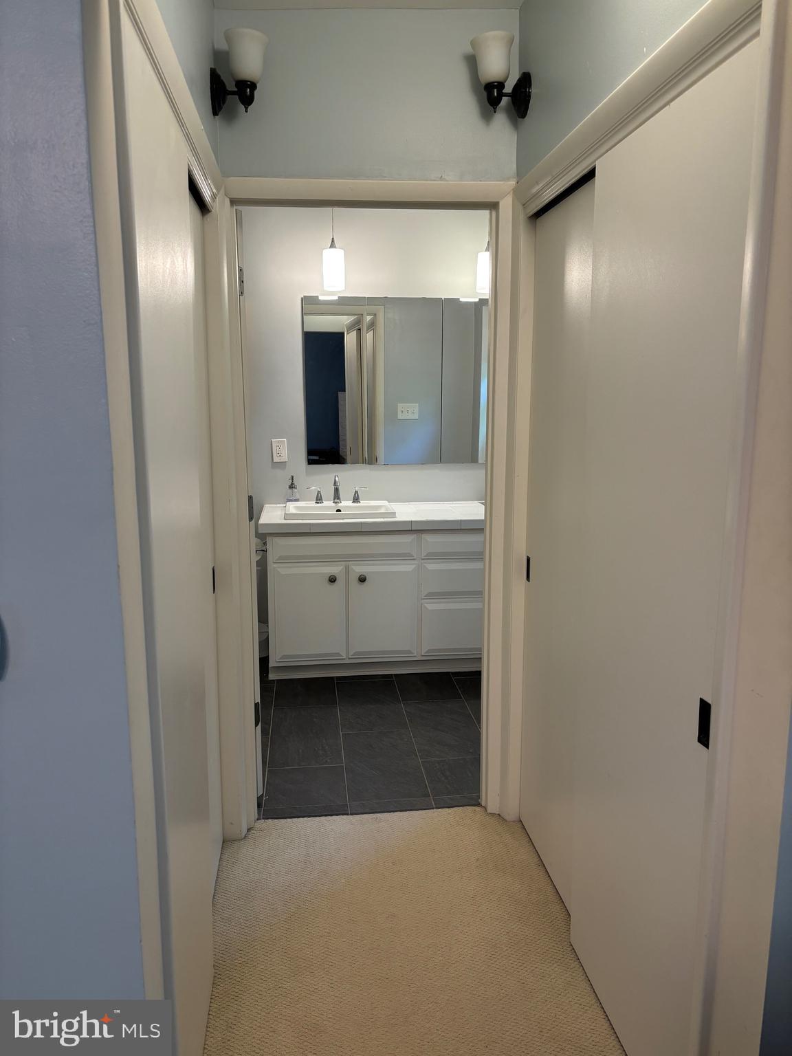 FALLS CHURCH PARK - Residential Lease