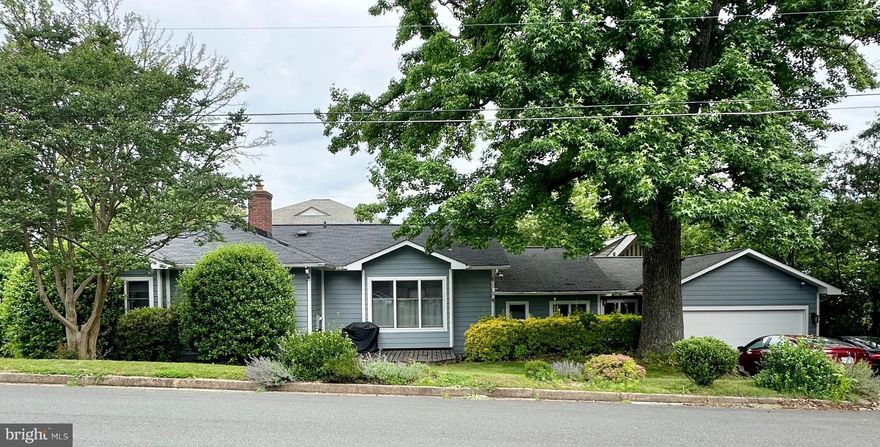 Welcome to 6411 11th St N in Arlington VA!  Lovely 3 bedroom/2.5 bath rambler with 2 car garage close to East Falls Church Metro.  Home has unique layout with a basement that is partially finished with space for a family room/office or den and laundry area.  Sun filled kitchen offers updated cabinetry, upgraded counter tops, recessed lighting, breakfast bar and room for kitchen table.  Living room off kitchen offers high ceilings recessed lighting and beautiful hardwood floors.  Large primary bedroom along with two additional bedrooms on the main level.  This home is a must see!  Available June 15, 2024, pets considered on a case by case basis with pet deposit.  Minutes to Falls Church City, Seven Corners area, Route 50 and 66.