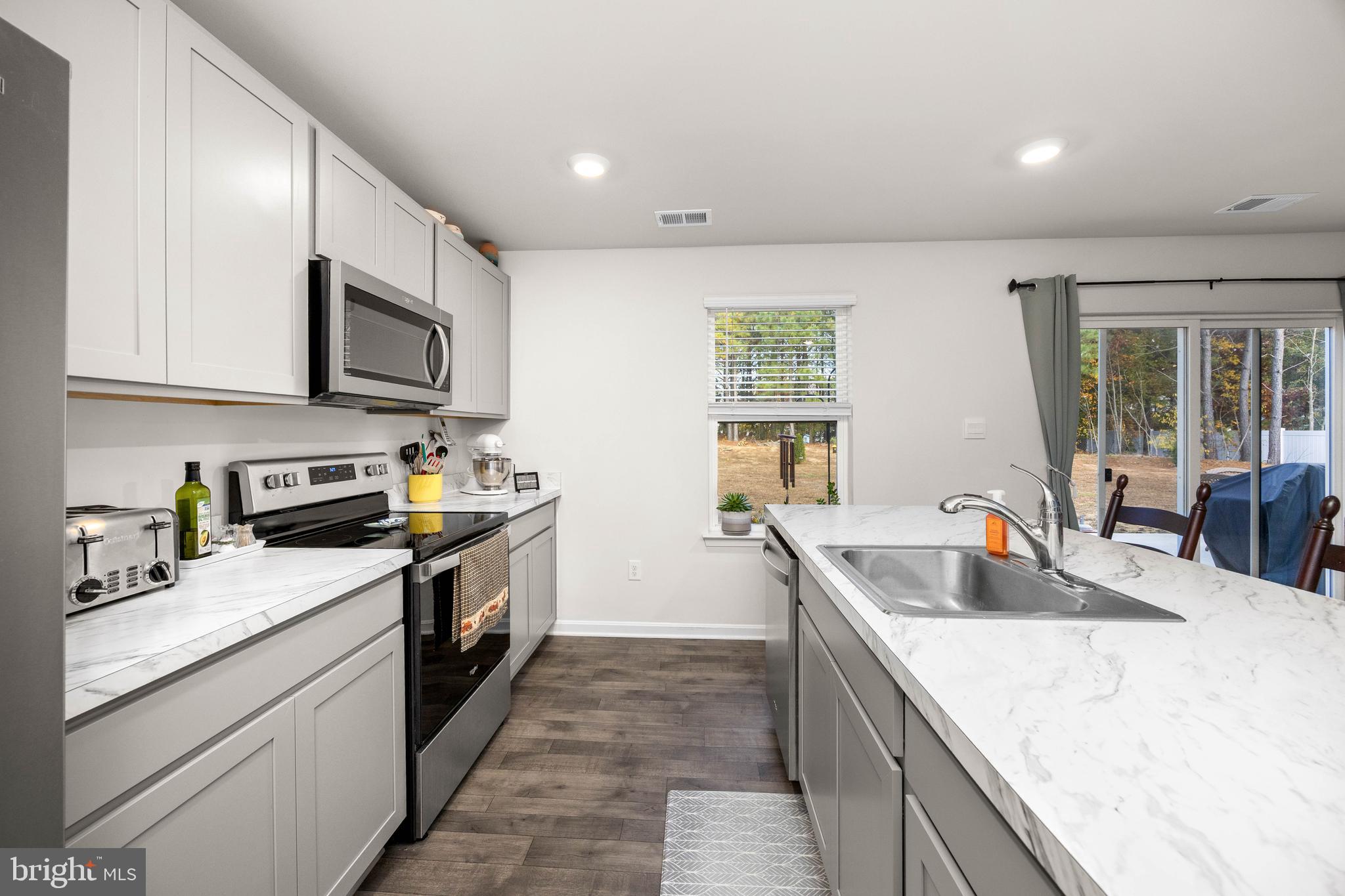 SASSAFRAS MEADOWS - Residential