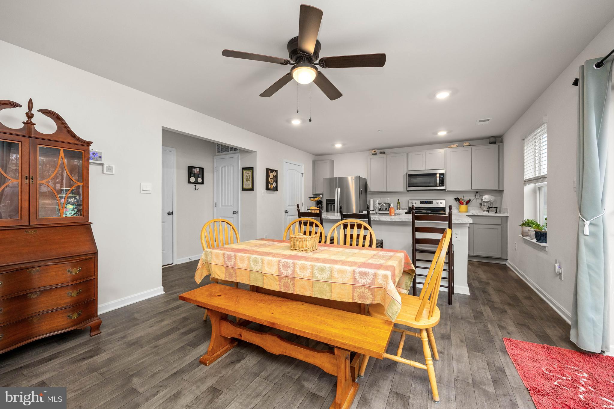 SASSAFRAS MEADOWS - Residential