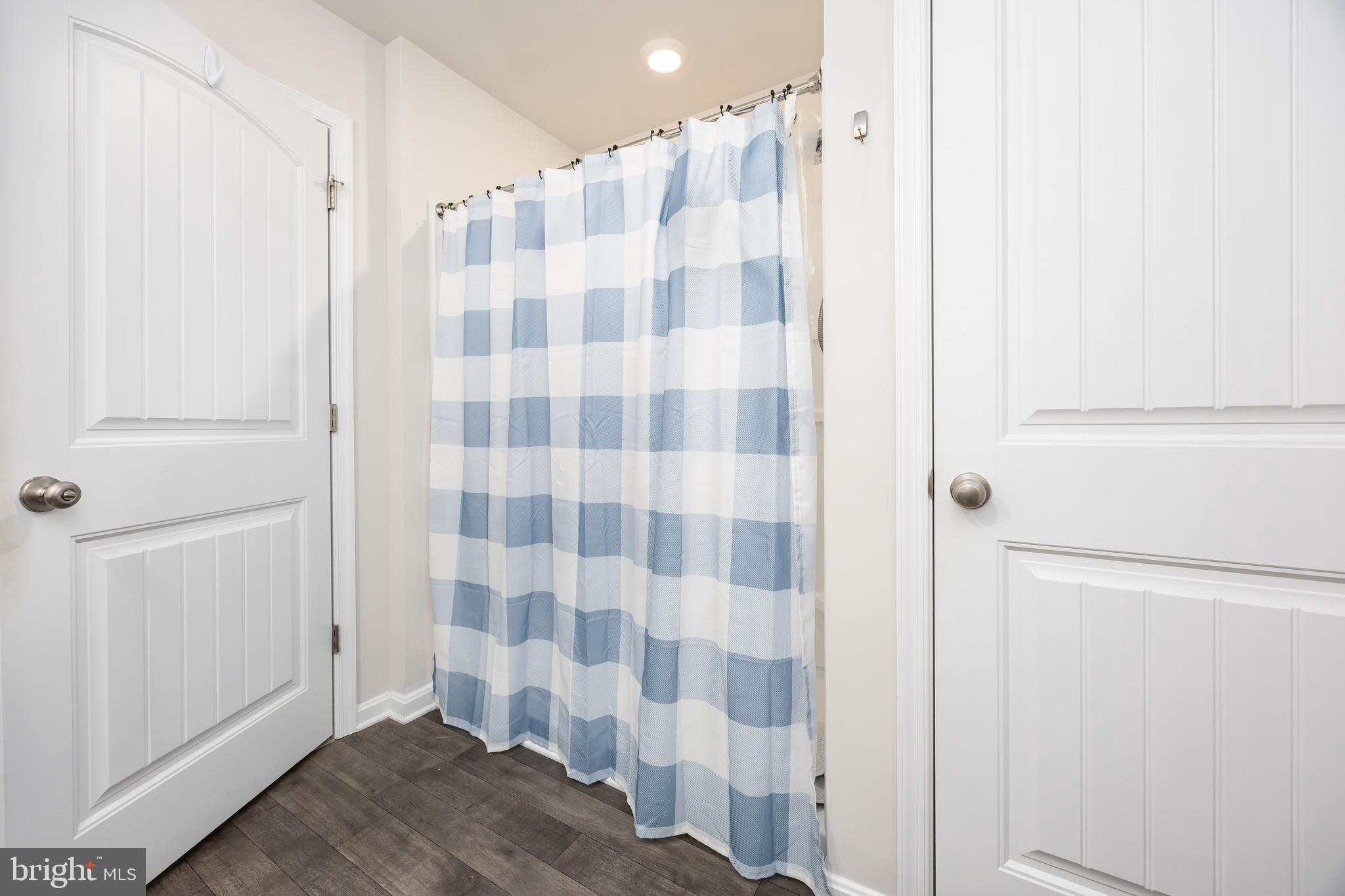 SASSAFRAS MEADOWS - Residential