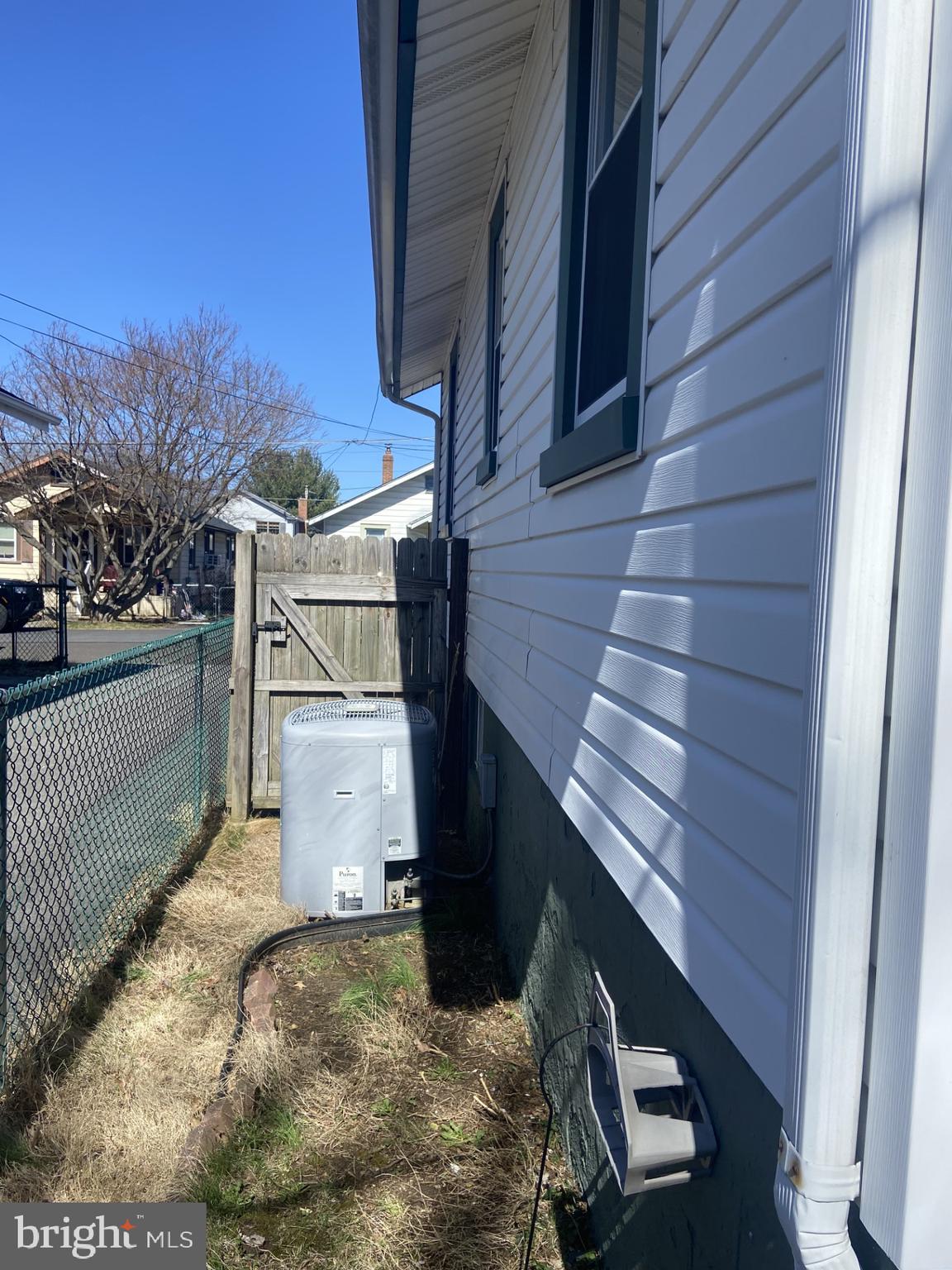 HOLLYWOOD - Residential