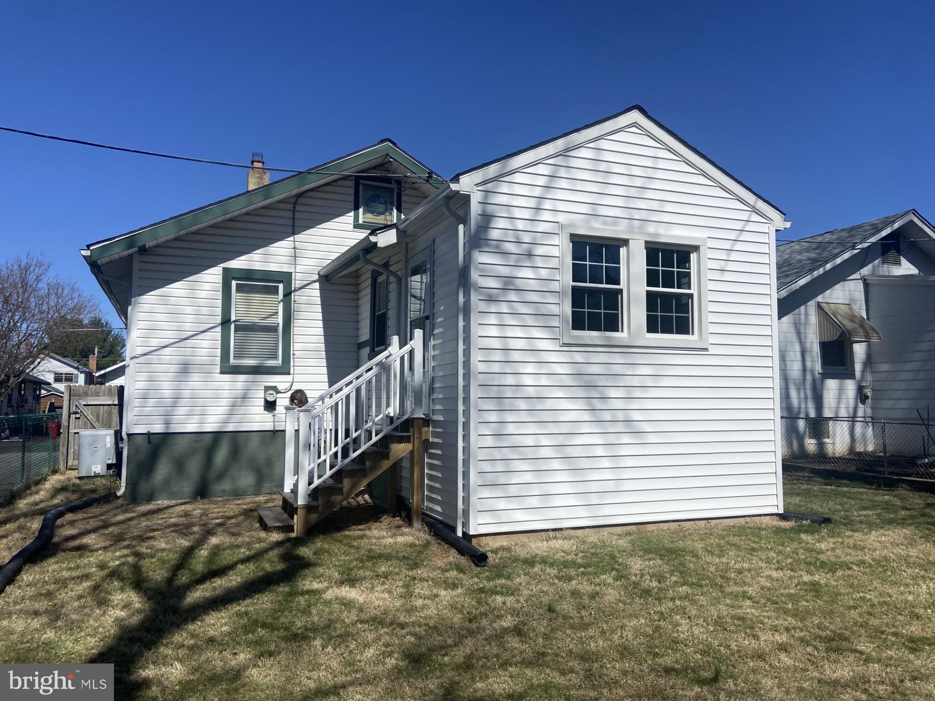 HOLLYWOOD - Residential